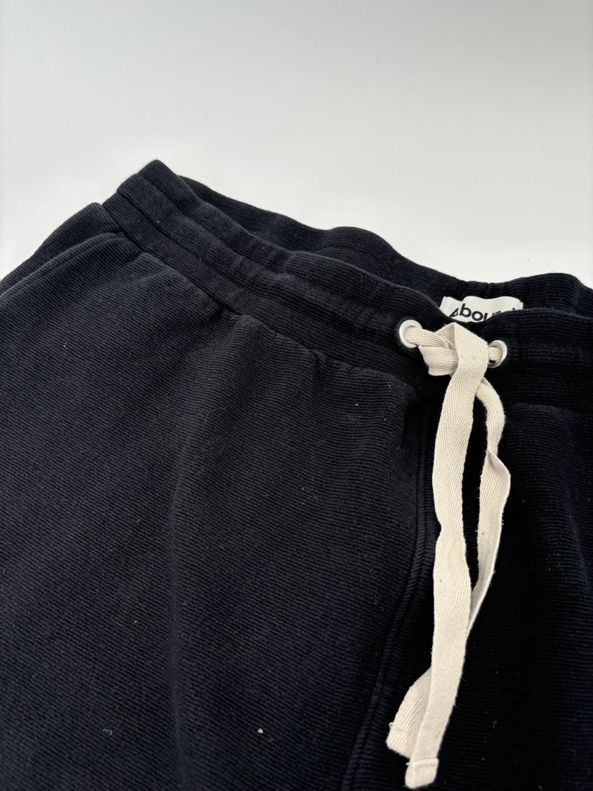 What Goes Around Comes Around Men’s Abound Navy Drawstring Shorts Size XL Size US 36 / EU 52 - 3 Thumbnail