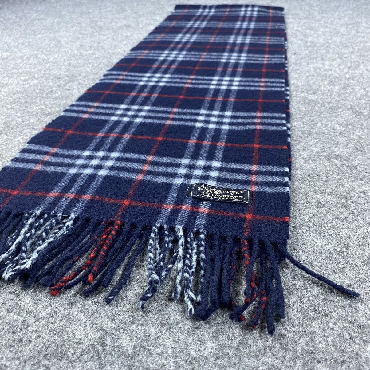 Burberry × Vintage Burberrys Scarf # D300 # Muffler # Neckwear Size ONE SIZE - 4 Thumbnail