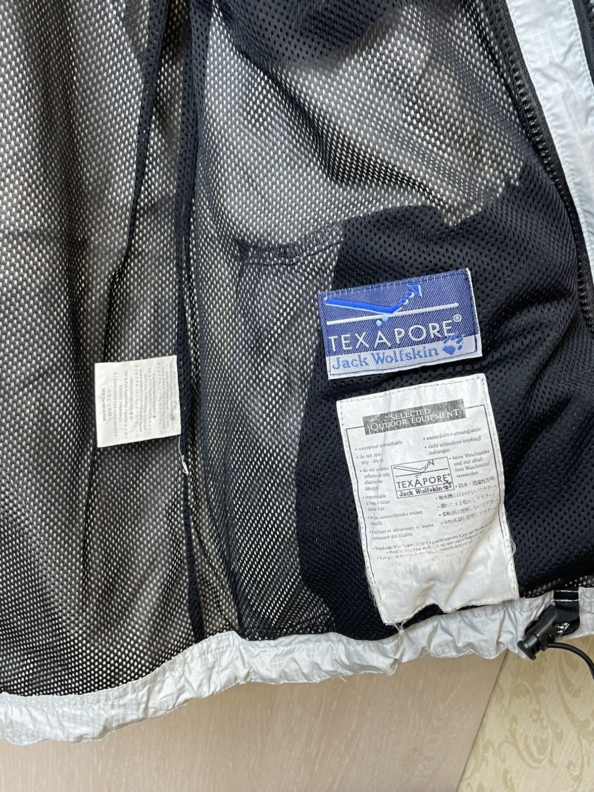 Jack Wolfskin Jack Wolfskin Texapore Outdoor Jacket Waterproof Size US M / EU 48-50 / 2 - 13 Thumbnail
