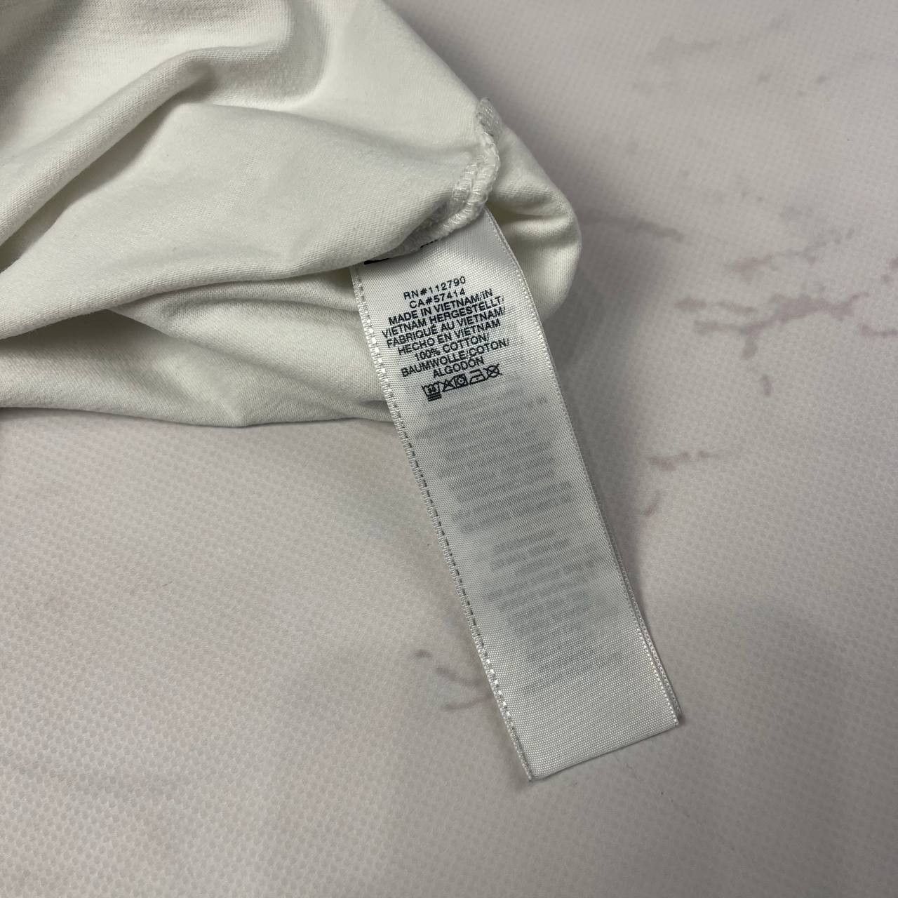True Religion TRUE RELIGION SS STAMP BUDDHA Y2K TEES Sz L White Size US L / EU 52-54 / 3 - 17 Thumbnail