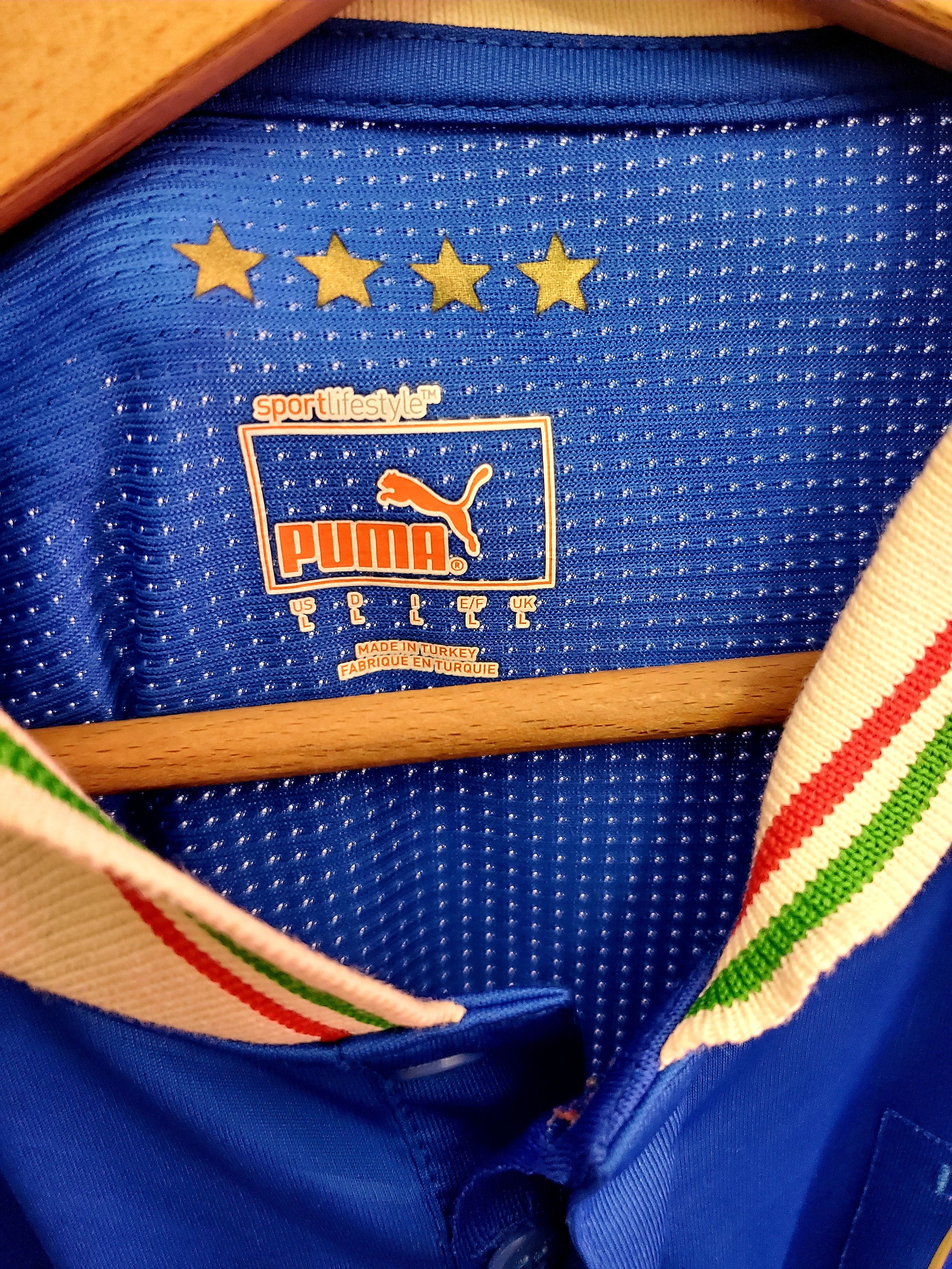 Puma Italy 2011 2012 Home soccer jersey ideal condition size L Size US L / EU 52-54 / 3 - 4 Thumbnail