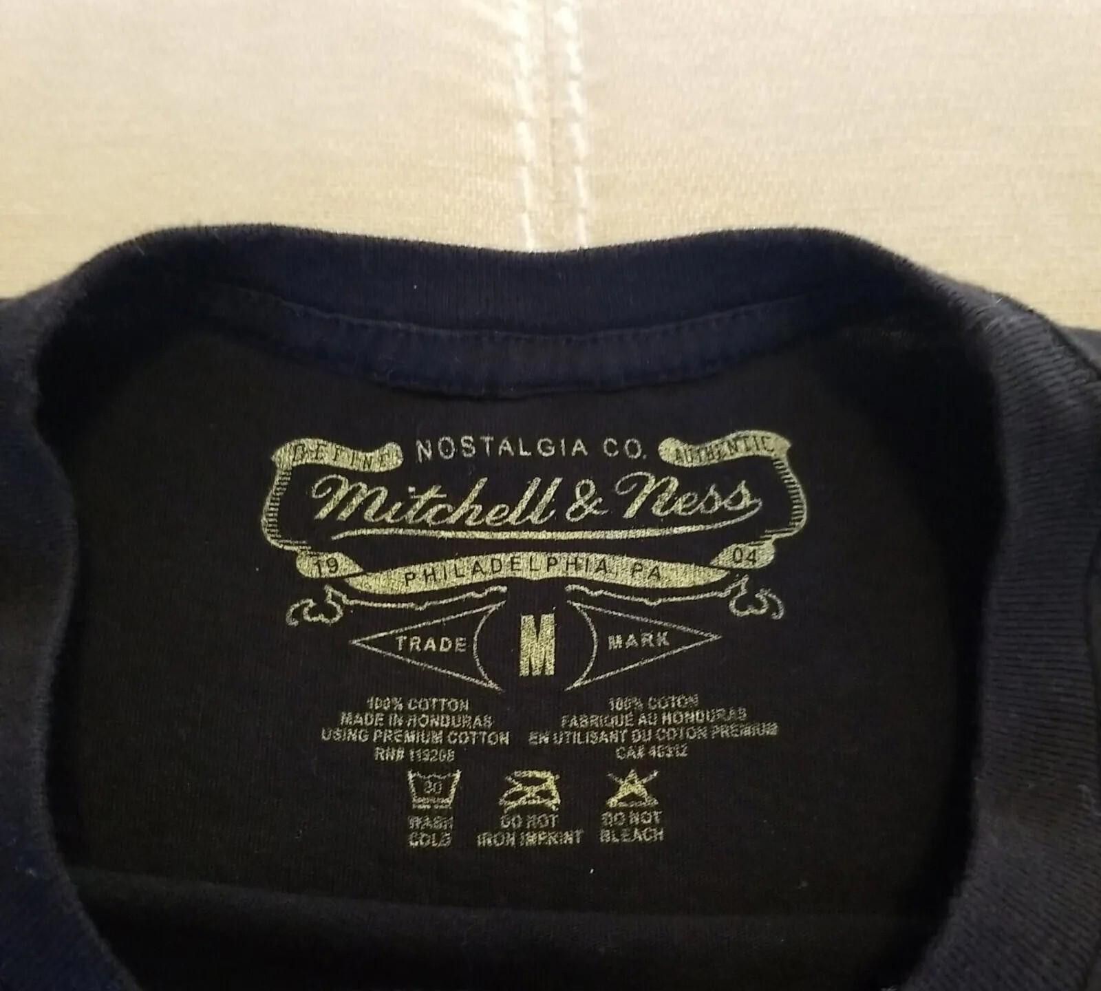 Mitchell & Ness Mitchell & Ness Chicago Bulls 1997 NBA Dennis Rodman T-Shirt Size ONE SIZE - 3 Thumbnail