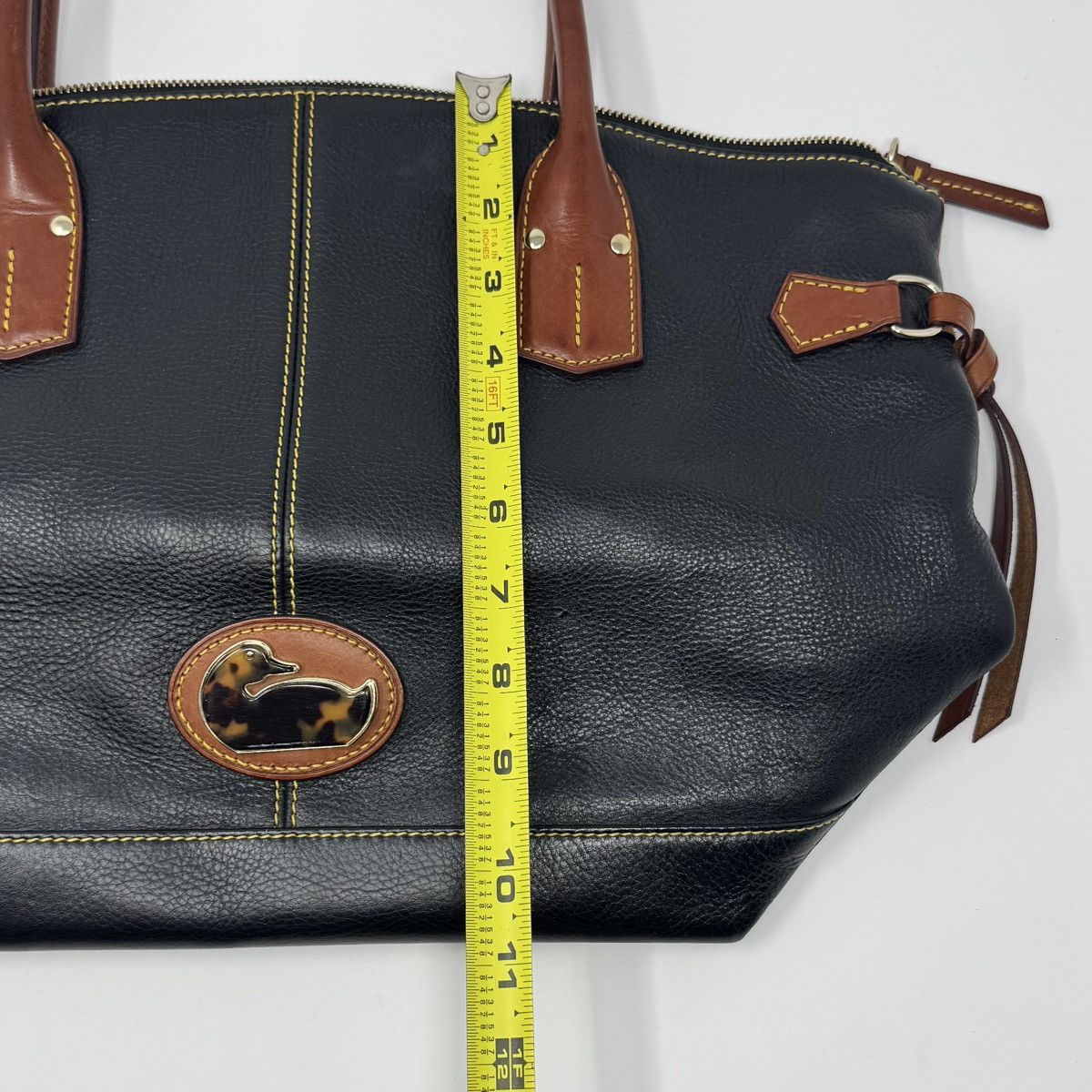 Dooney & Bourke Dooney & Bourke Black Leather Brown Handle Shoulder Bag Size ONE SIZE - 15 Thumbnail