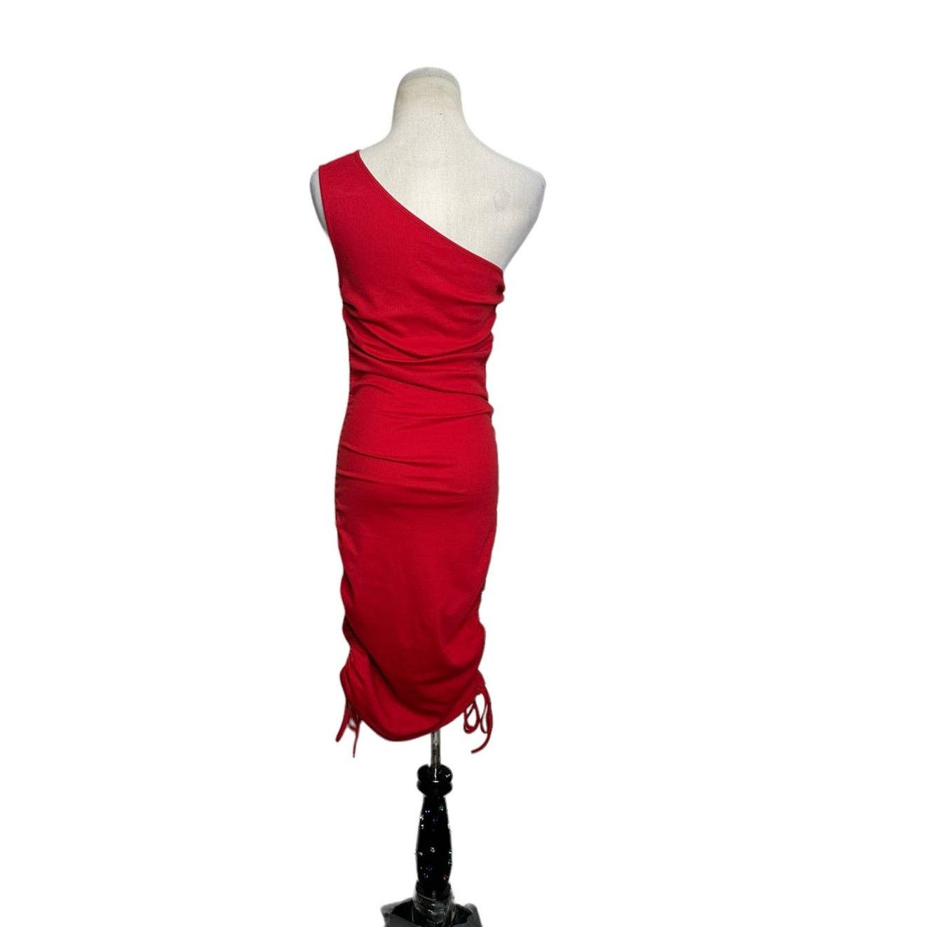 Shein Shein red one shoulder ruched midi dress size 4 Size S / US 4 / IT 40 - 2 Thumbnail