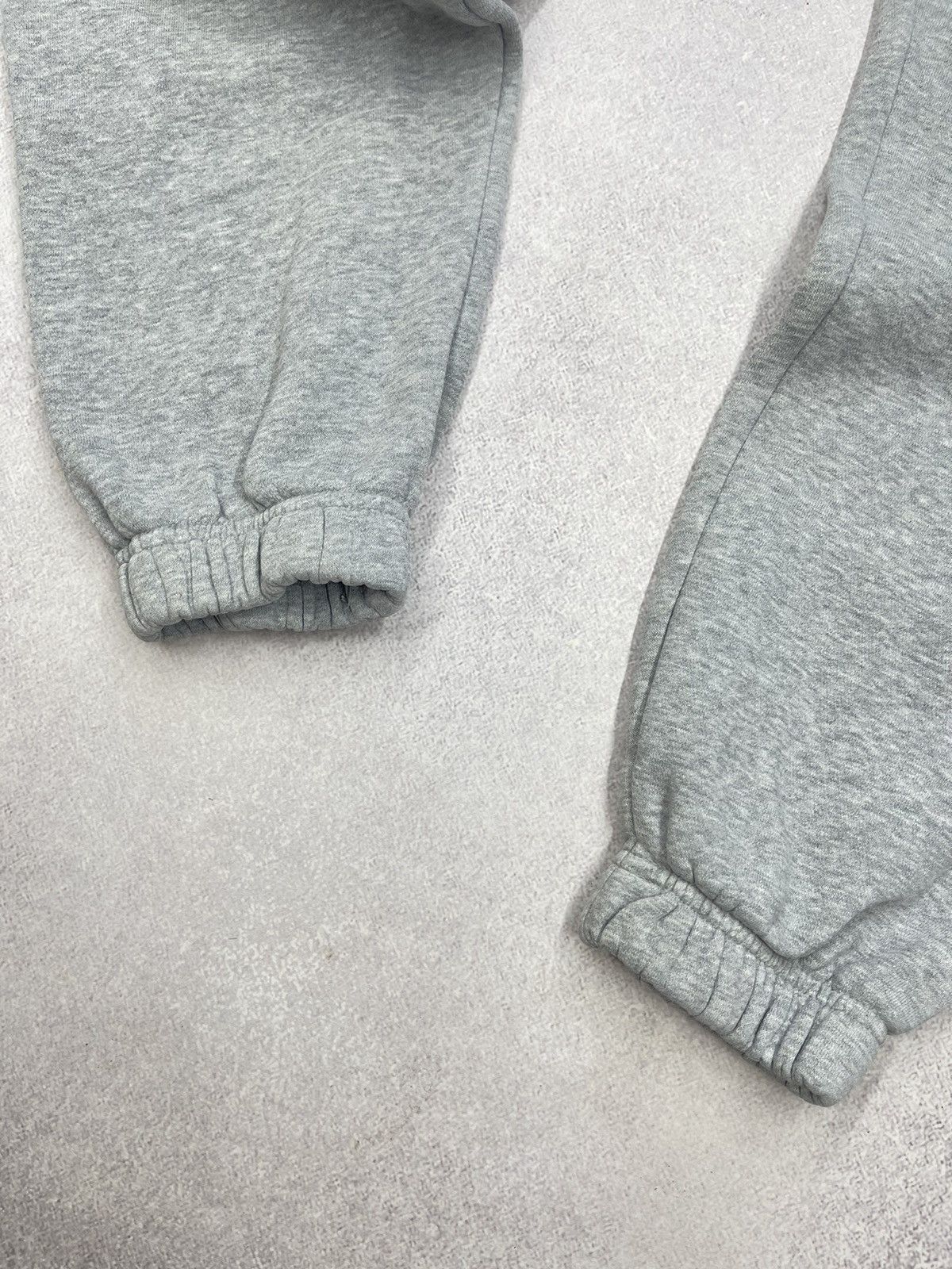 Nike Vintage Nike Basic Grey Sweatpants Small Swoosh Y2K ACG TN Size US 32 / EU 48 - 5 Thumbnail
