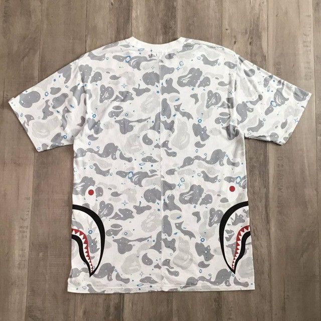 Bape 💫Glow in the dark💫 Space camo shark T-shirt a bathing ape Size US XXL / EU 58 / 5 - 3 Thumbnail