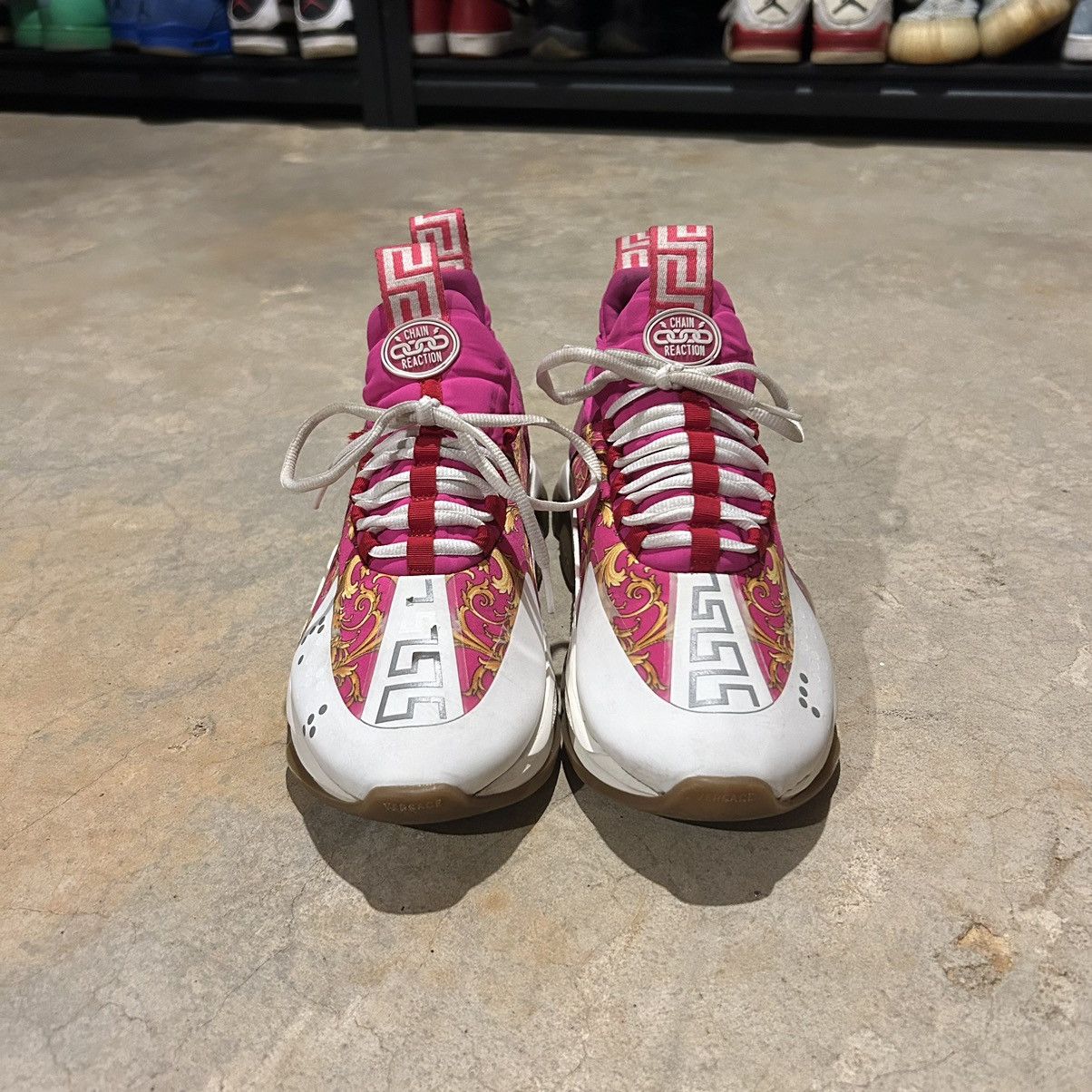 Designer × Versace Versace Cross Chainer Baroque Pink Print Sneakers EU 40 Size US 7 / EU 40 - 4 Thumbnail