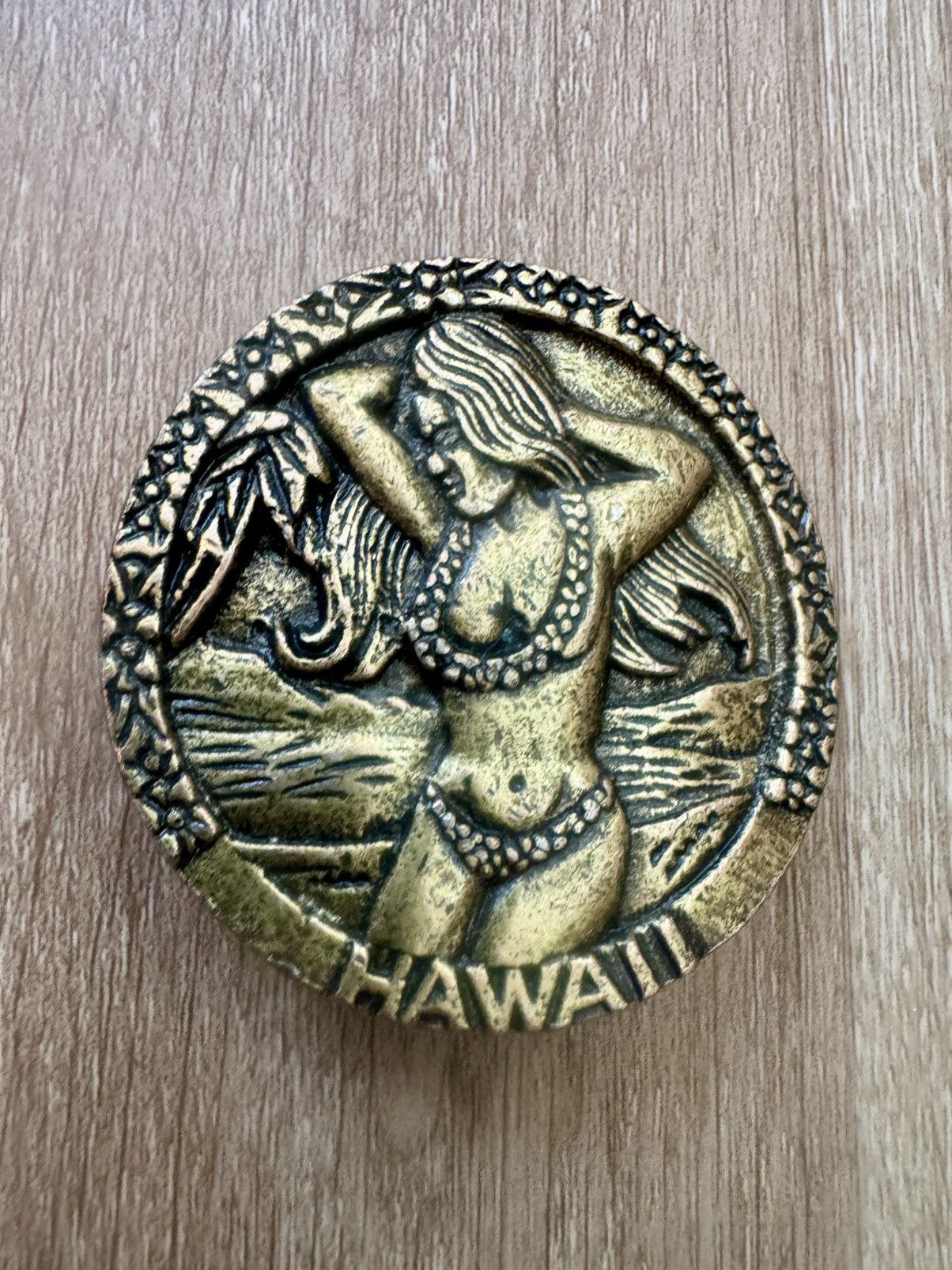 Vintage Sexy Hawaiian Babe Brass Vintage Americana Belt Buckle Size ONE SIZE - 1 Thumbnail