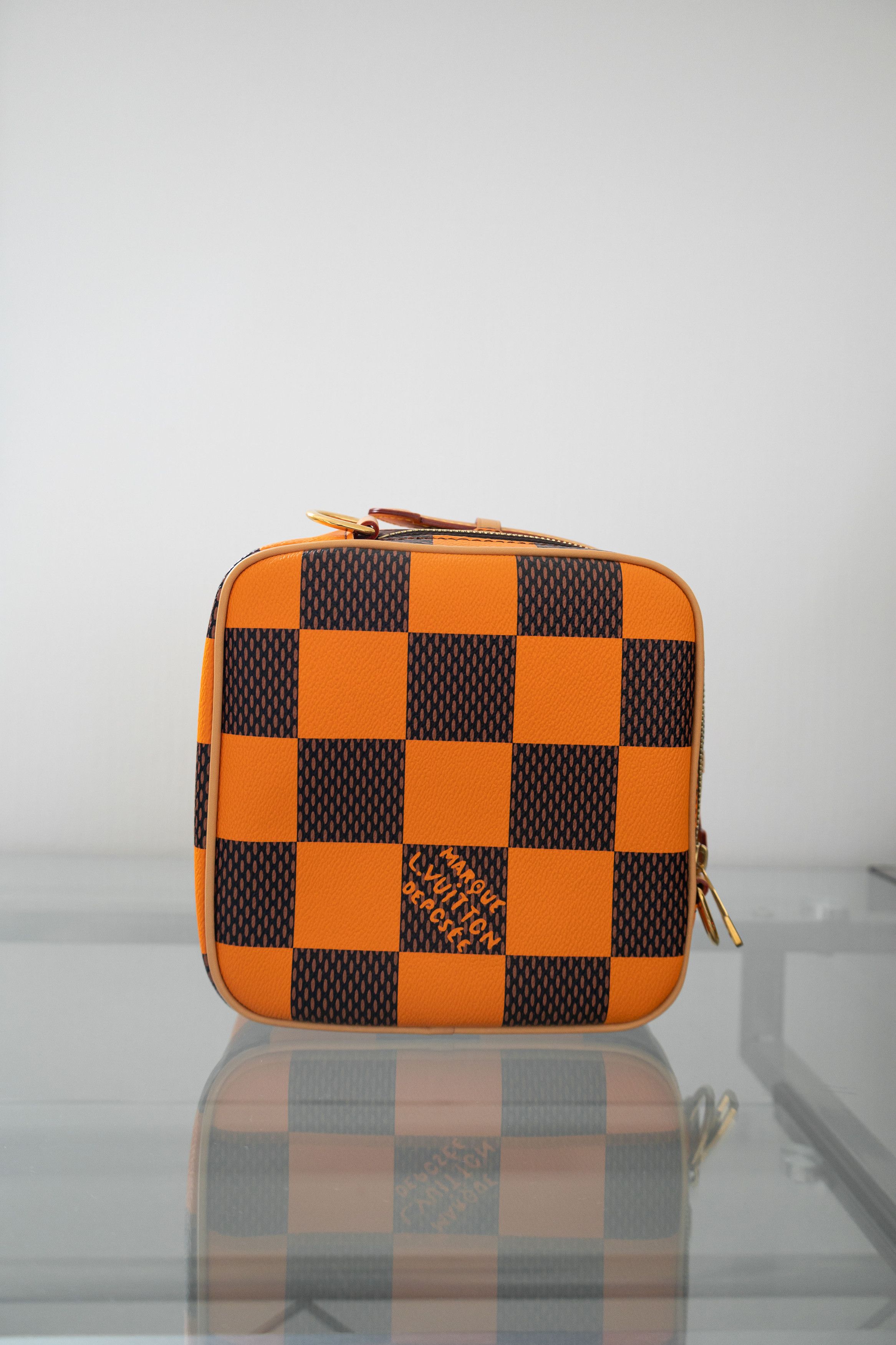 Louis Vuitton Damier Pop Chess Messenger Shoulder Bag N40548 Size ONE SIZE - 3 Thumbnail