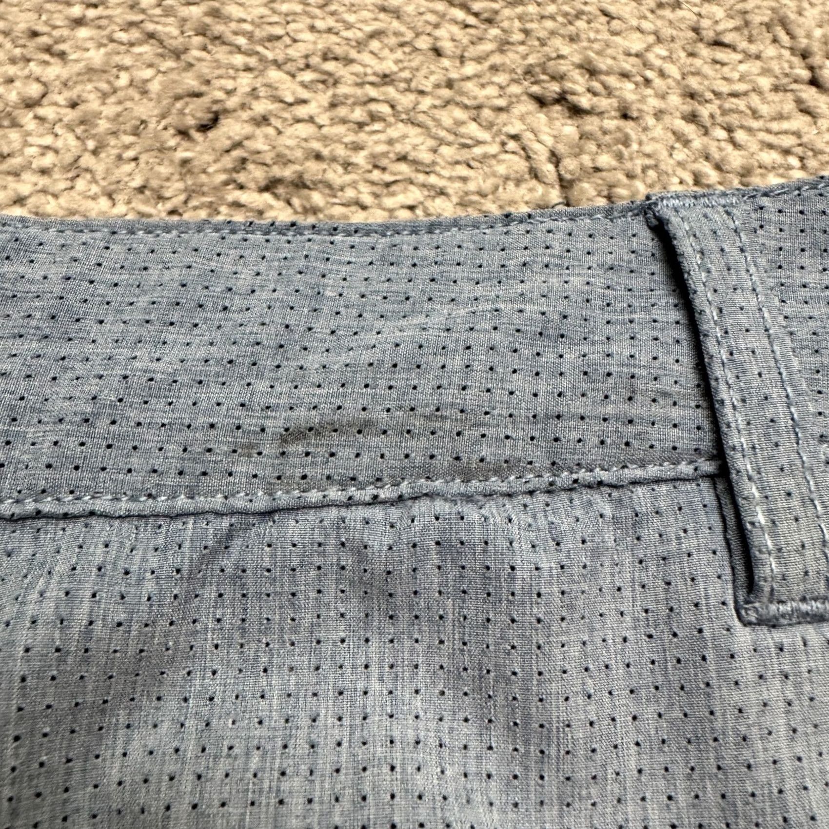 Tommy Bahama Linksoul Micro Perforated Performance Golf Chino Shorts Mens 38 Blue Stretch Size US 36 / EU 52 - 3 Thumbnail