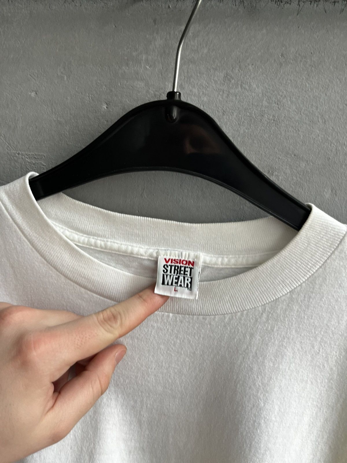 Vintage vision 1987 t shirt USA 90s Size US L / EU 52-54 / 3 - 3 Thumbnail
