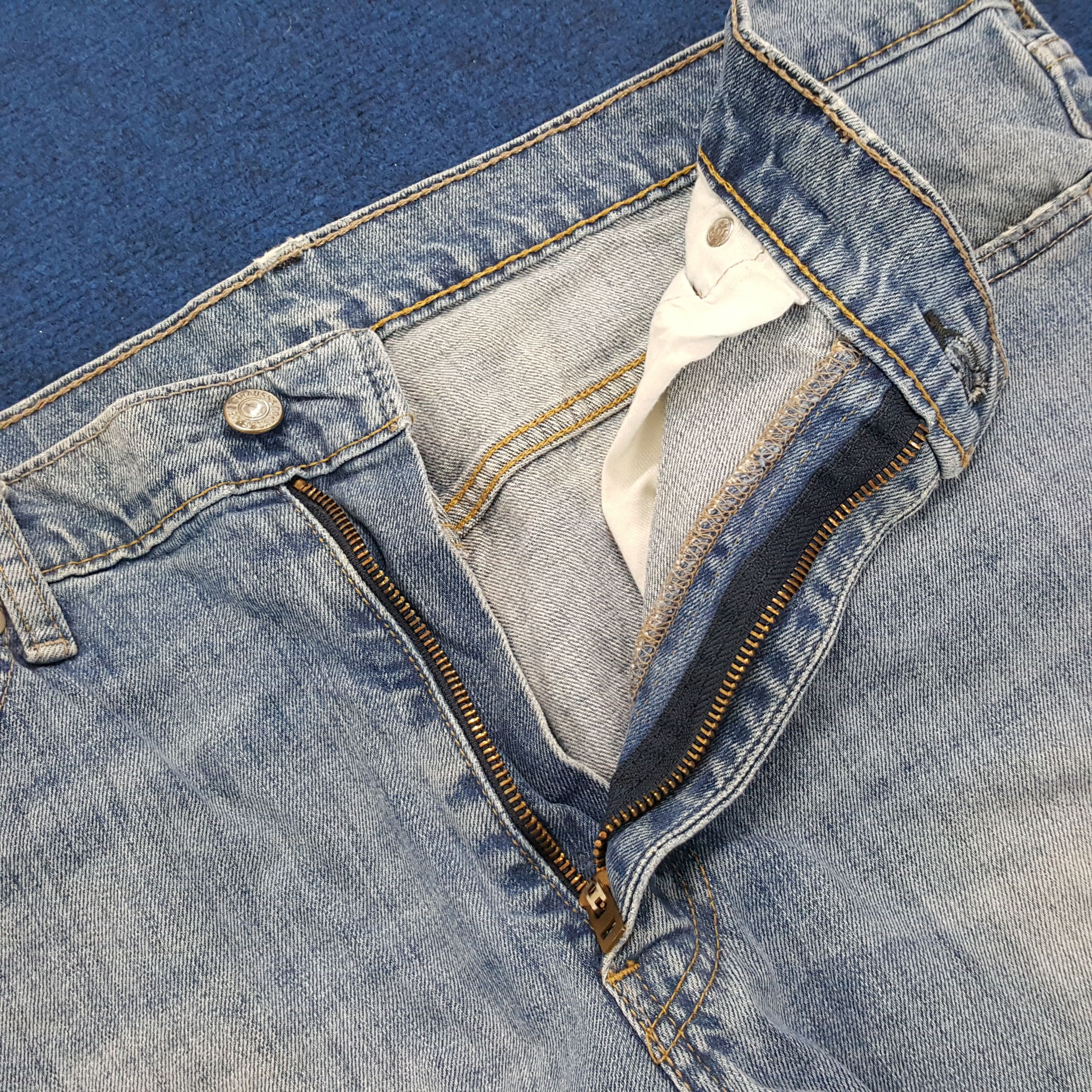 Levi's × Vintage Vintage Levi's Distressed Style Jeans Size US 36 / EU 52 - 10 Thumbnail