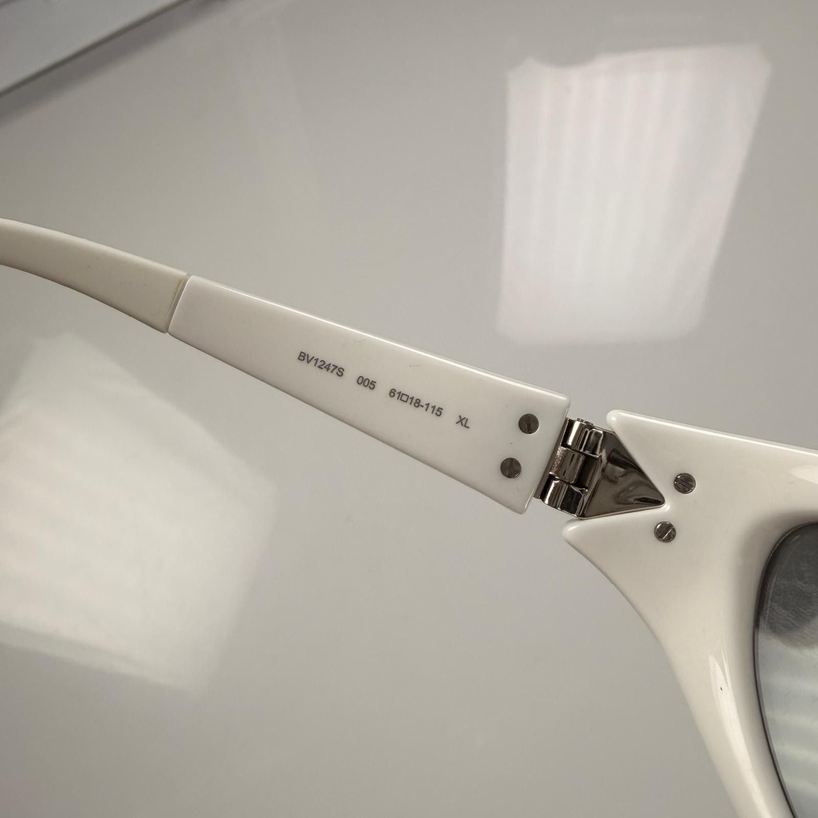 Bottega Veneta White BV1247S Sporty Cat Eye Acetate Sunglasses Size ONE SIZE - 8 Thumbnail