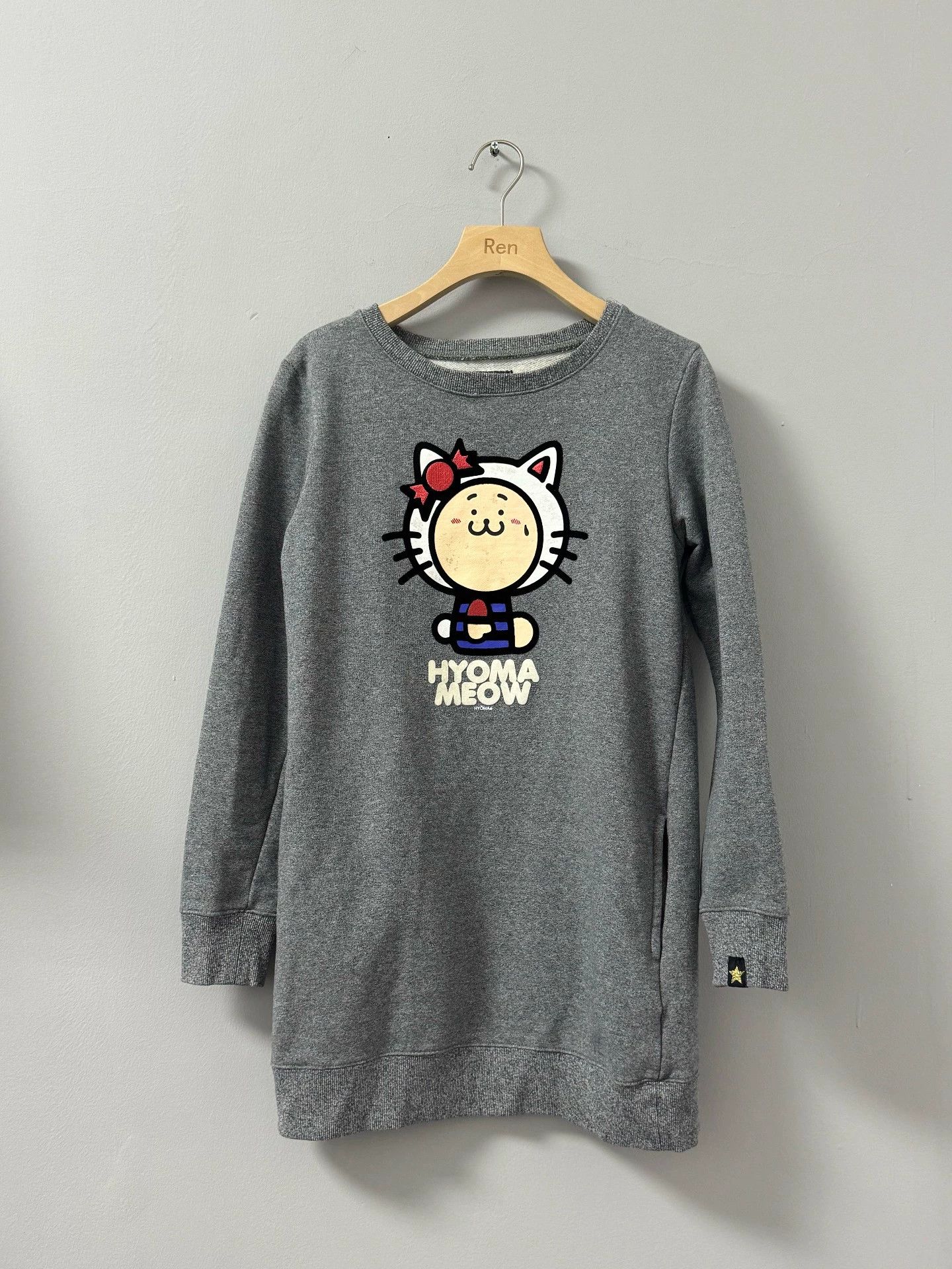 Homage hyoma x hello kitty crewneck longsleeve sweat S Size S / US 4 / IT 40 - 1 Thumbnail
