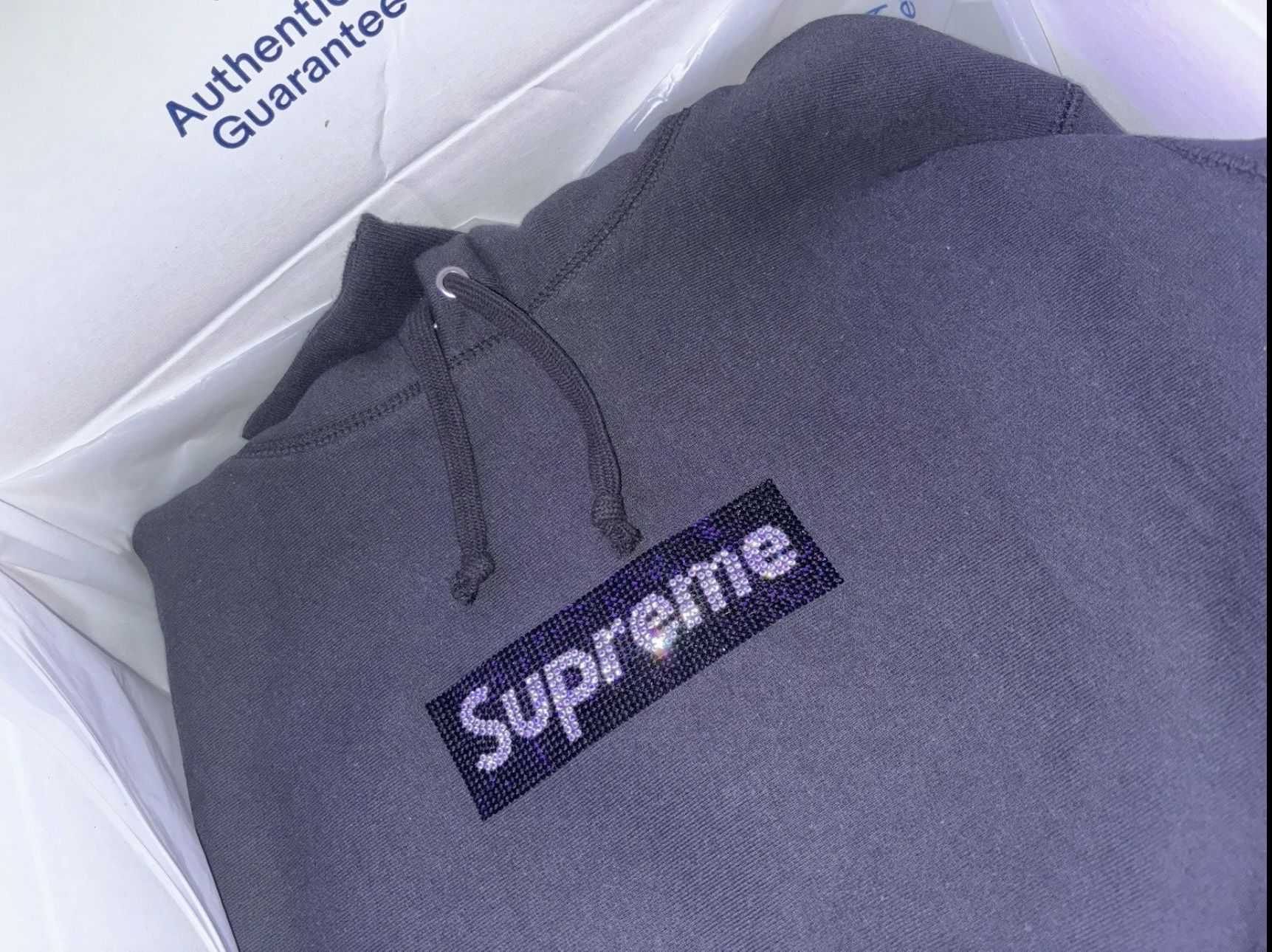 Supreme × Swarovski Supreme x Swarvonski Box Logo Hoodie FW19 Size US M / EU 48-50 / 2 - 1 Thumbnail