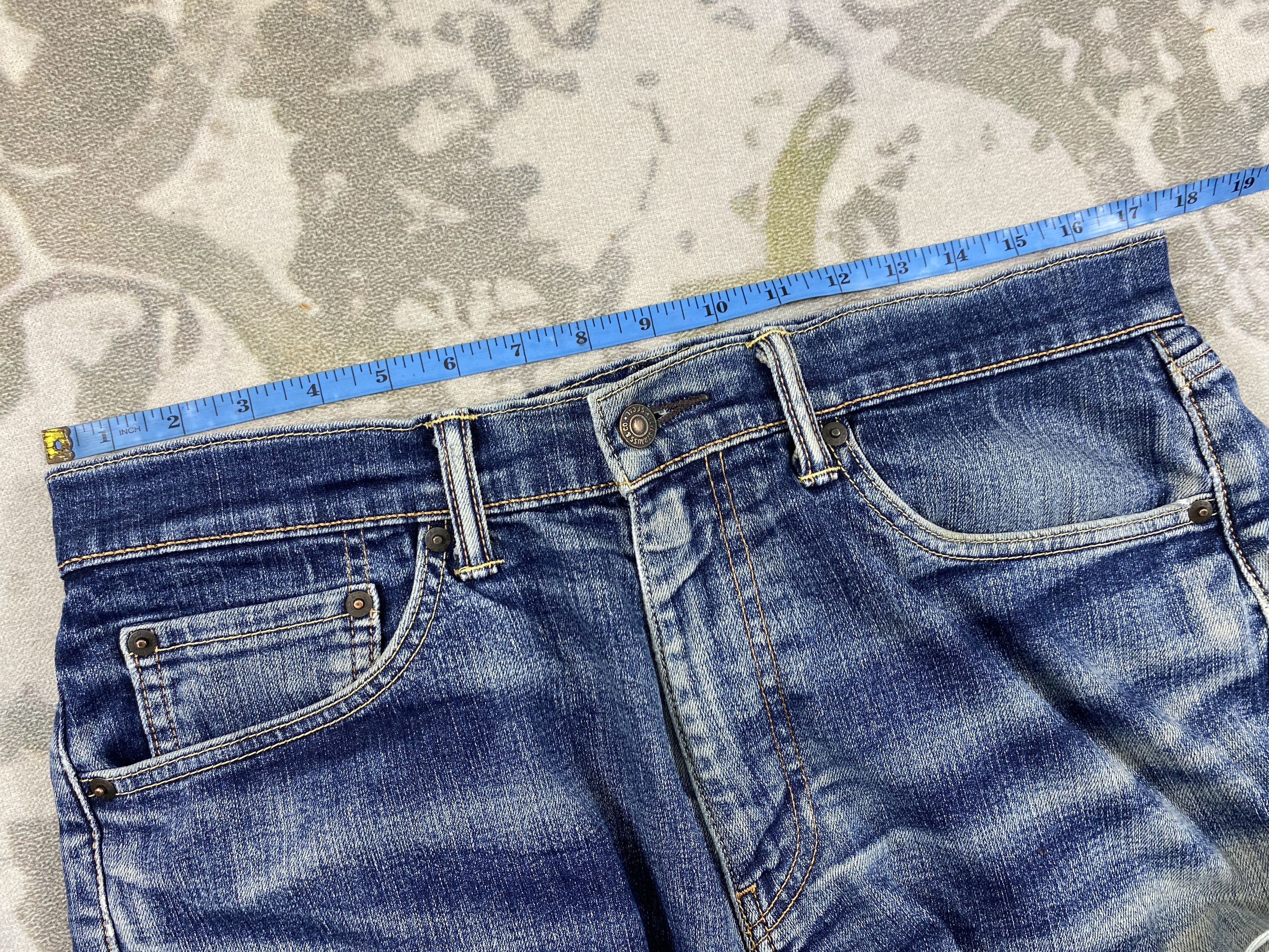 Levi's × Vintage Distressed Blue Vintage Levi's 505 Jeans 34x29 Denim- JN3755 Size US 34 / EU 50 - 8 Thumbnail