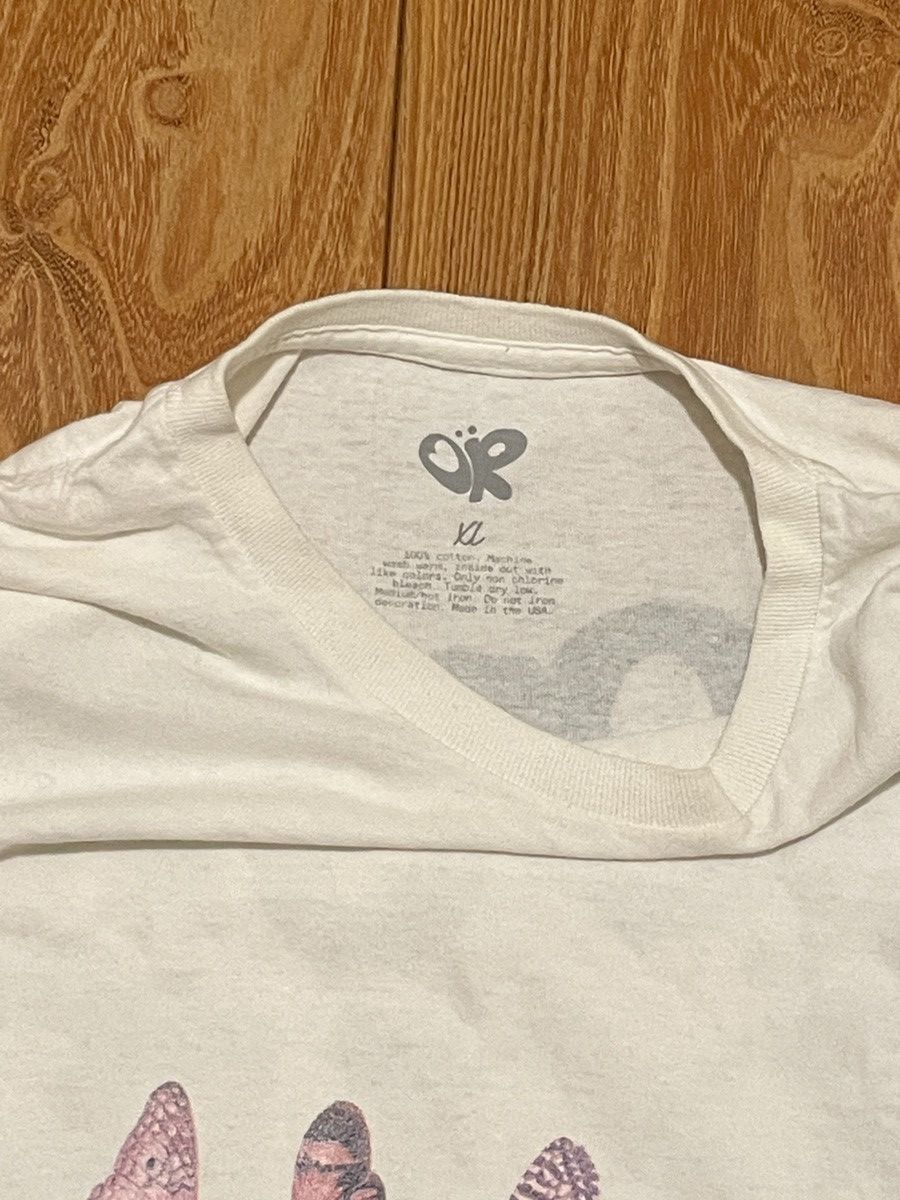 Band Tees RARE OLIVIA RODRIGO OFFICIAL SOUR TOUR SHIRT Size US XL / EU 56 / 4 - 3 Thumbnail