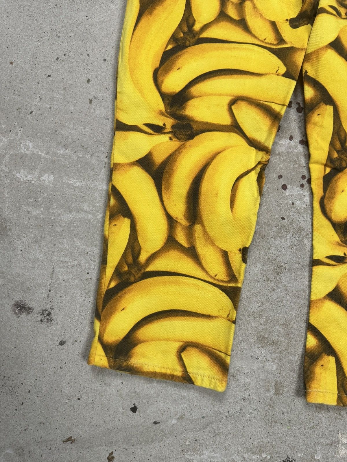 Dolce & Gabbana 2003 Dolce & Gabbana Banana Print 3/4 Capri Pants Size 27" / US 4 / IT 40 - 12 Thumbnail