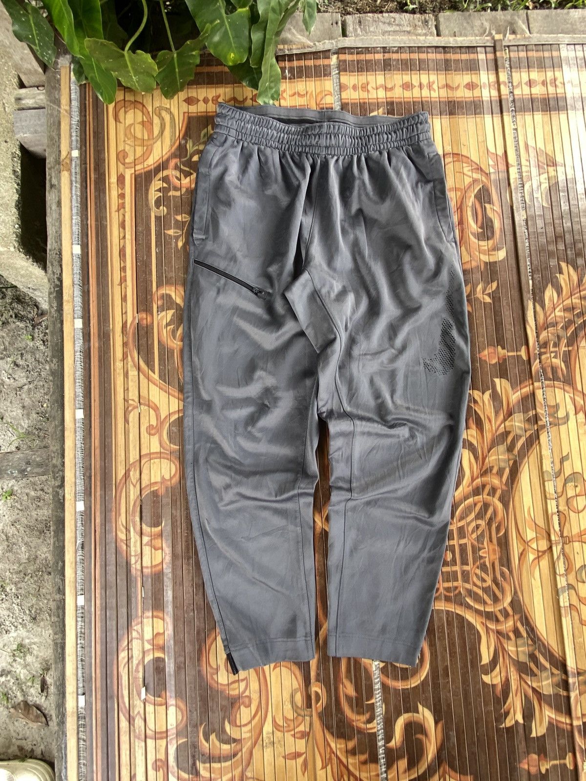 A.P.C. × Nike VINTAGE NIKE 90S BAGGY SWEATPANTS SWOOSH TRACK PANTS Y2K Size US 30 / EU 46 - 1 Thumbnail