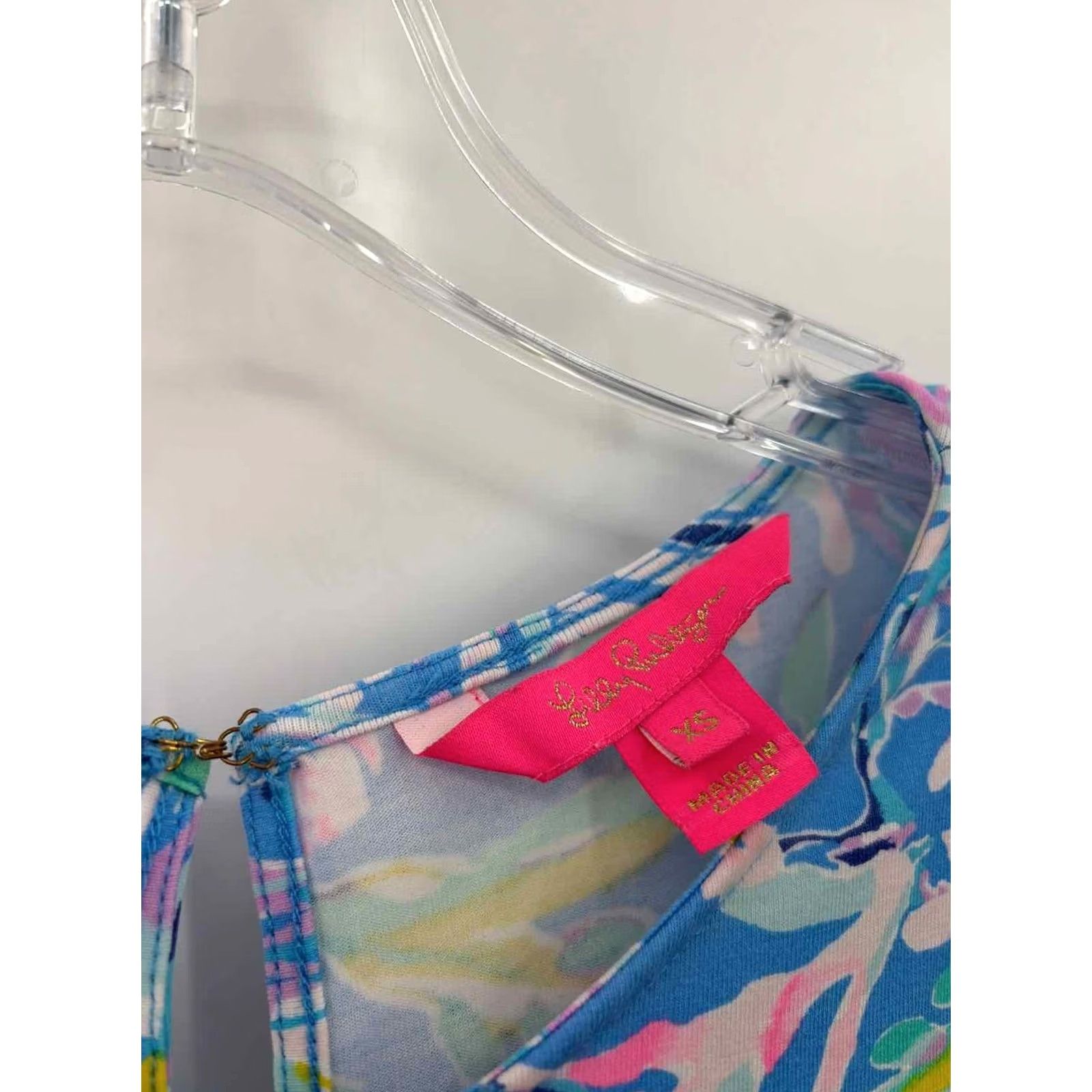 Lilly Pulitzer Lilly Pulitzer Romper XS Blue Short Sleeve Pre-Owned Size Size 26" / US 2 / IT 38 - 3 Thumbnail