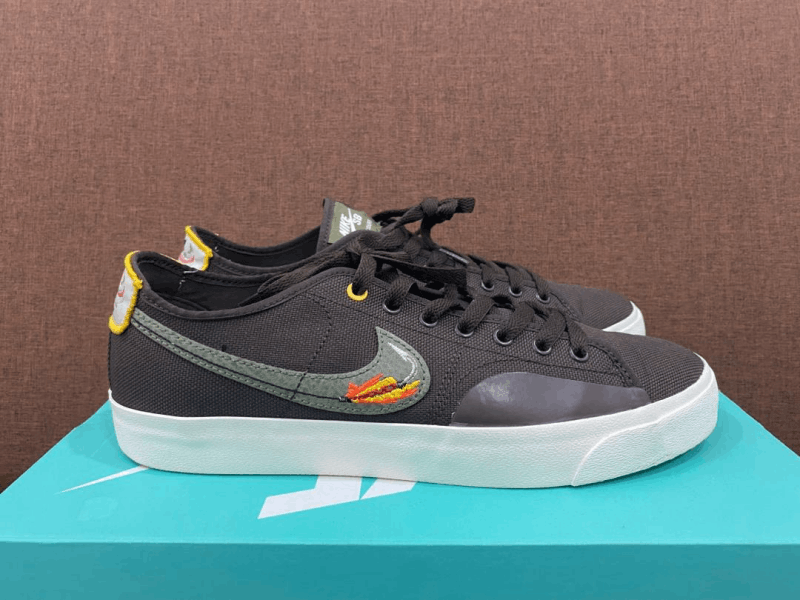 Nike × Nike SB Nike SB X Van Der Linden (DAAN) Size US 8.5 / EU 41-42 - 1 Thumbnail