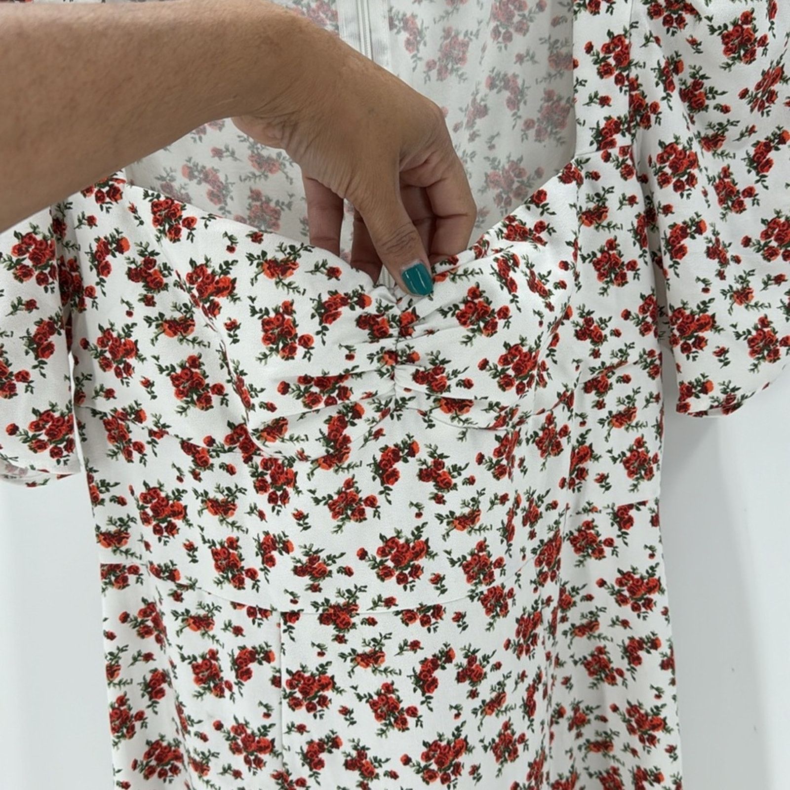 Other Danielle Bernstein White red Floral Midi Dress Puff Sleeve Size XS / US 0-2 / IT 36-38 - 4 Thumbnail