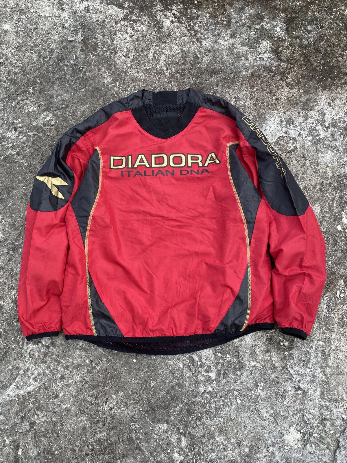 Diadora × Umbro × Vintage 2000s - Vintage Diadora Italian Windbreaker Longsleeve Size US M / EU 48-50 / 2 - 1 Thumbnail