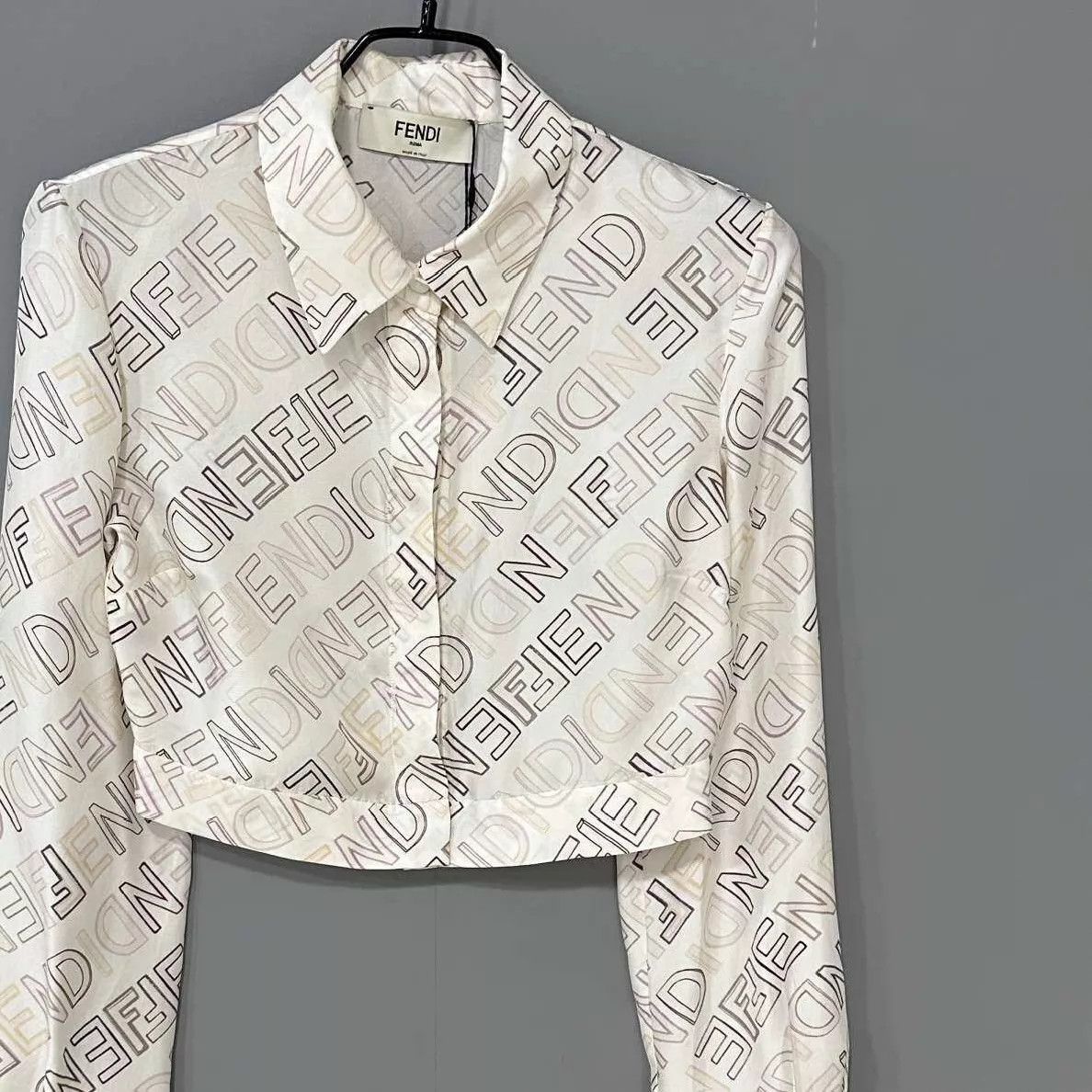 Fendi FENDI New All Over Print Silk Shirt Size 38 Size XS / US 0-2 / IT 36-38 - 2 Thumbnail