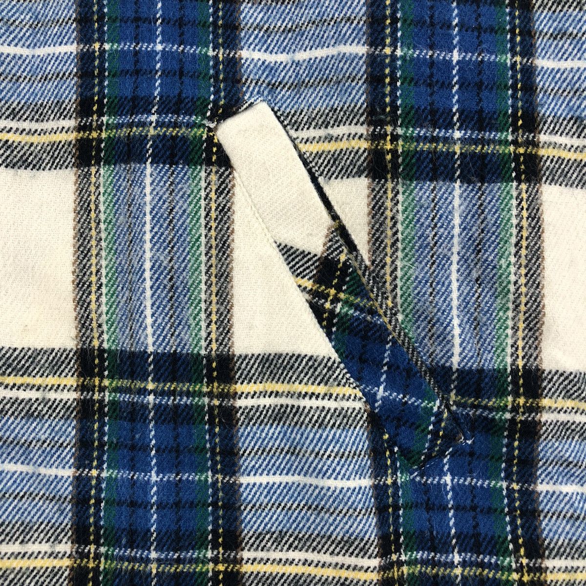 Japanese Brand Vintage 90's Flannel Jacket Tartan Check by GQFORD Size US XL / EU 56 / 4 - 10 Thumbnail