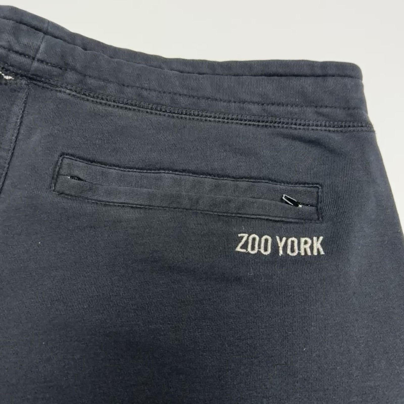 Zoo York Zoo York Sweat Shorts Mens XL Black Y2K Skate Baggy Size US 36 / EU 52 - 5 Thumbnail