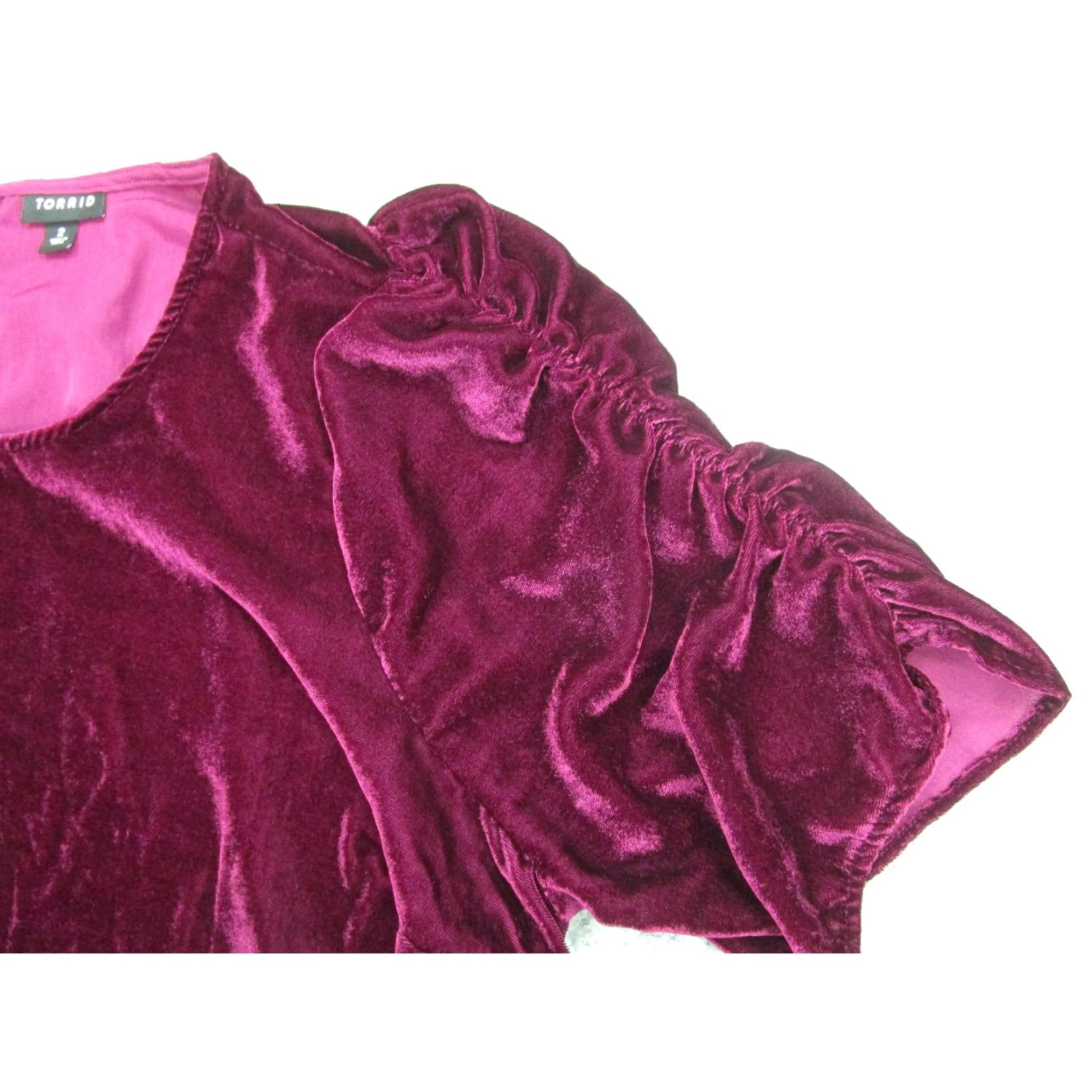 Torrid Torrid Blouse Womens 2 Purple Velvet Puff Sleeve Velour Witchy Fairy Whimsigoth Size XS / US 0-2 / IT 36-38 - 4 Thumbnail
