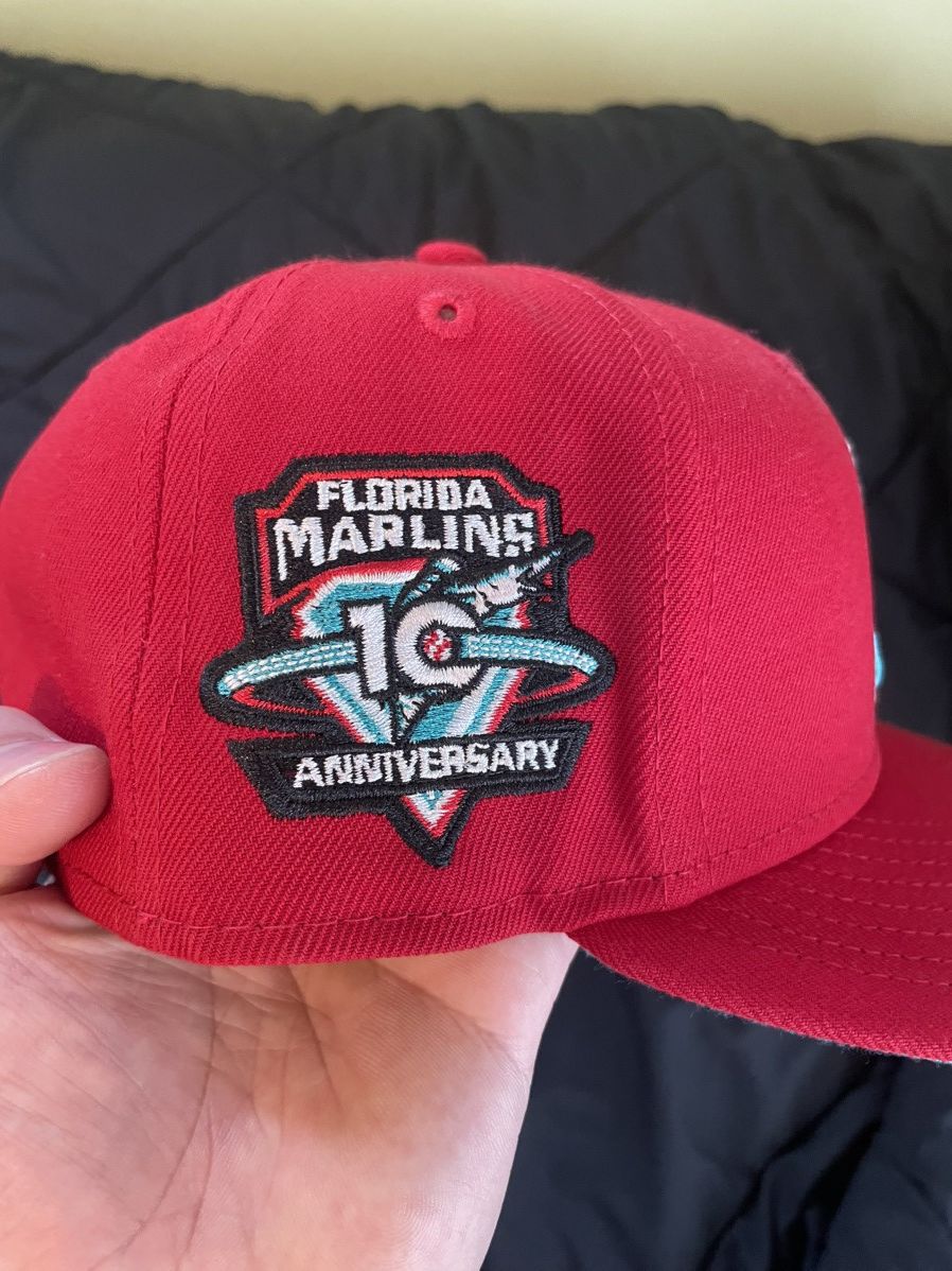 New Era Miami Marlins New Era hat size 7 1/4 Size ONE SIZE - 2 Thumbnail
