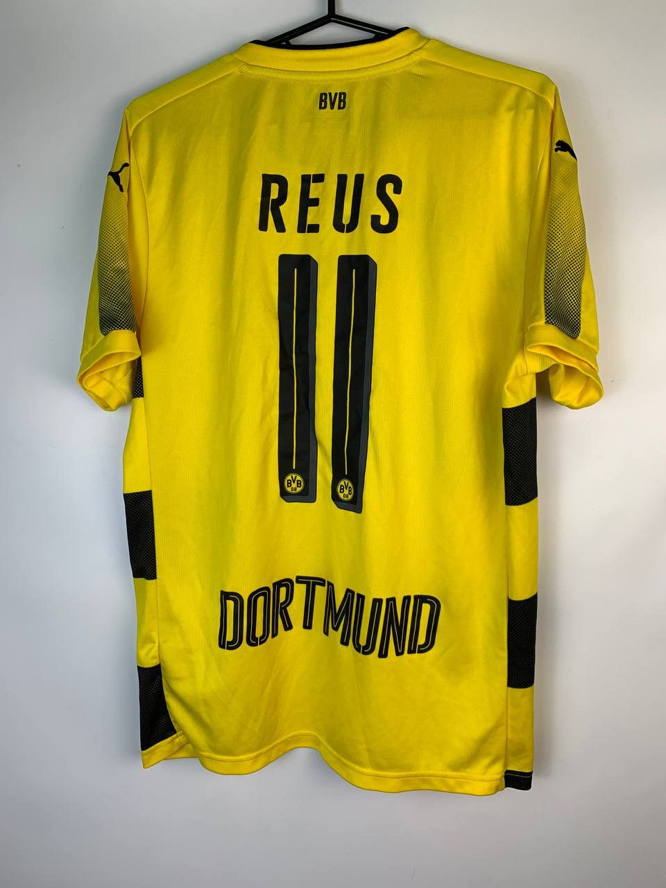 Puma BORUSSIA DORTMUND 2017 2018 HOME FOOTBALL SHIRT REUS Size US M / EU 48-50 / 2 - 2 Thumbnail