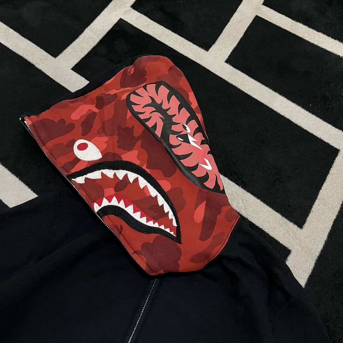 Bape NEED GONE🔥Bape 20th Anniversary Red Camo Shark Zip Up Hoodie Size US L / EU 52-54 / 3 - 5 Thumbnail