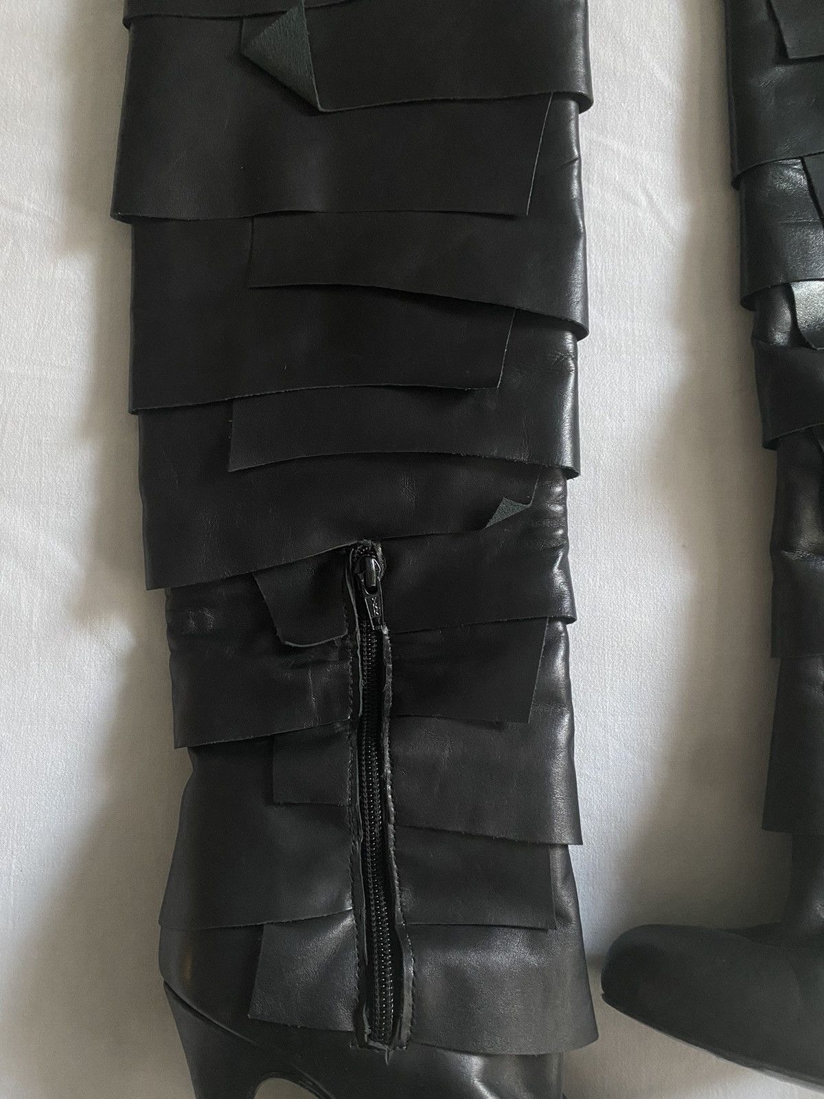 Designer × John Galliano × Vintage Crazy Y2K John Galliano Designer Black Leather Boots Size US 5 / IT 35 - 2 Thumbnail