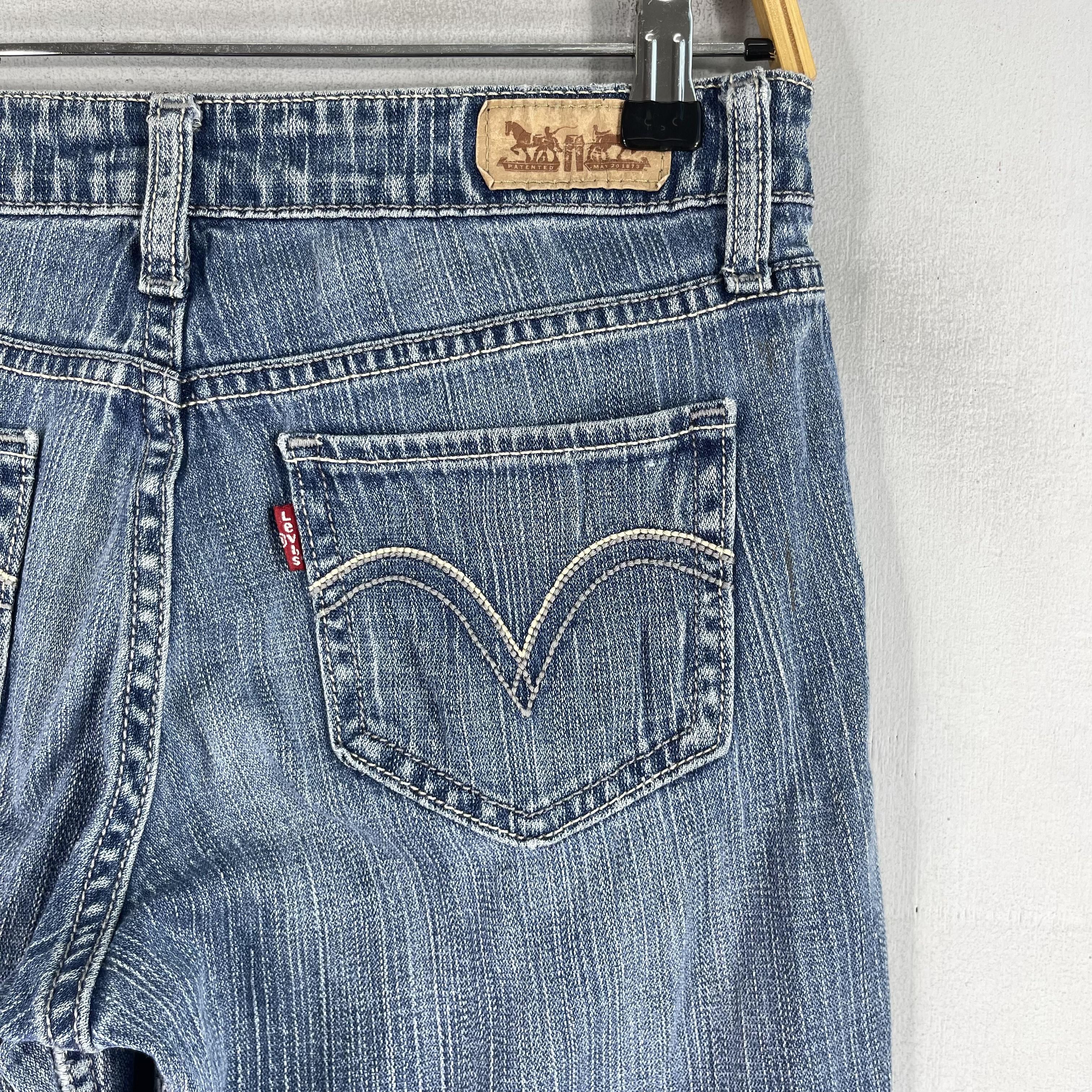 Levi's × Vintage W28 L28 Vintage Distressed Levis 518 Superlow Bootcut Jeans Size 28" / US 6 / IT 42 - 7 Thumbnail