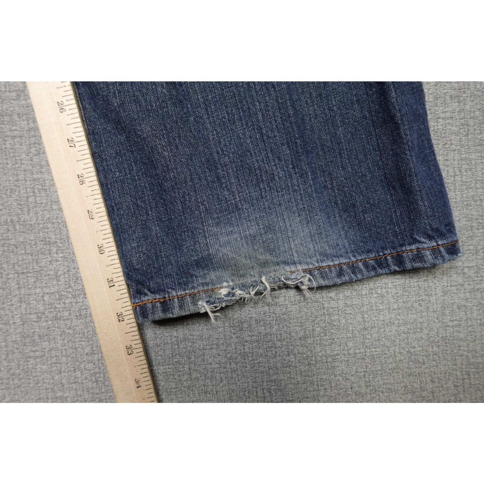 Levi's Levi's 559 Jeans Men Slim Straight Dark Wash Denim Blue 38x32 Denim Cowboy Western (Regular, 5-Pocket) Mens Size US 38 / EU 54 - 7 Thumbnail