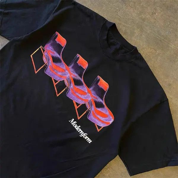 Japanese Brand VIBE Black washed vintage beach chair print cotton t-shirt Size US M / EU 48-50 / 2 - 6 Thumbnail