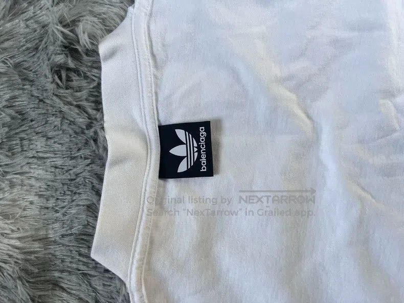 Balenciaga Balenciaga Logo Letter Embroidered Short Sleeve T-Shirt Size US L / EU 52-54 / 3 - 5 Thumbnail