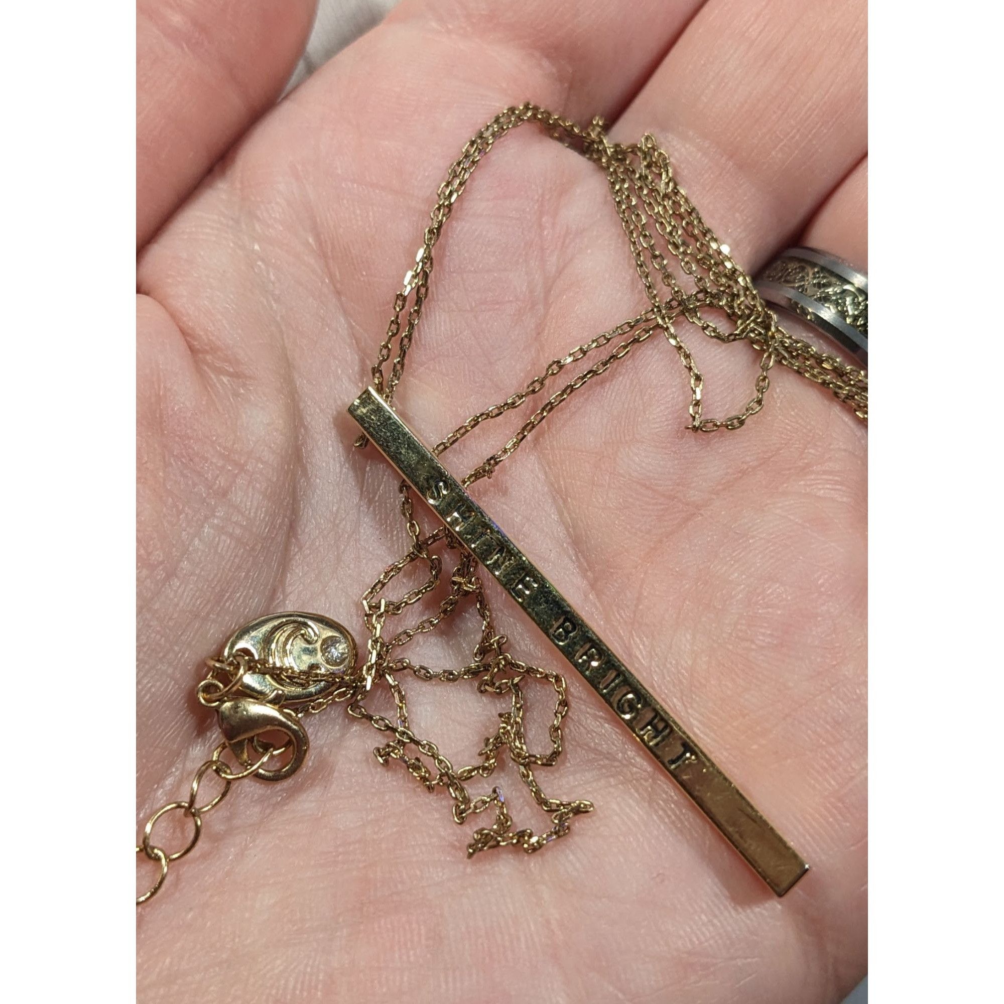 Other Charming Charlie Minimalist Shine Bright Pillar Necklace Size ONE SIZE - 3 Thumbnail