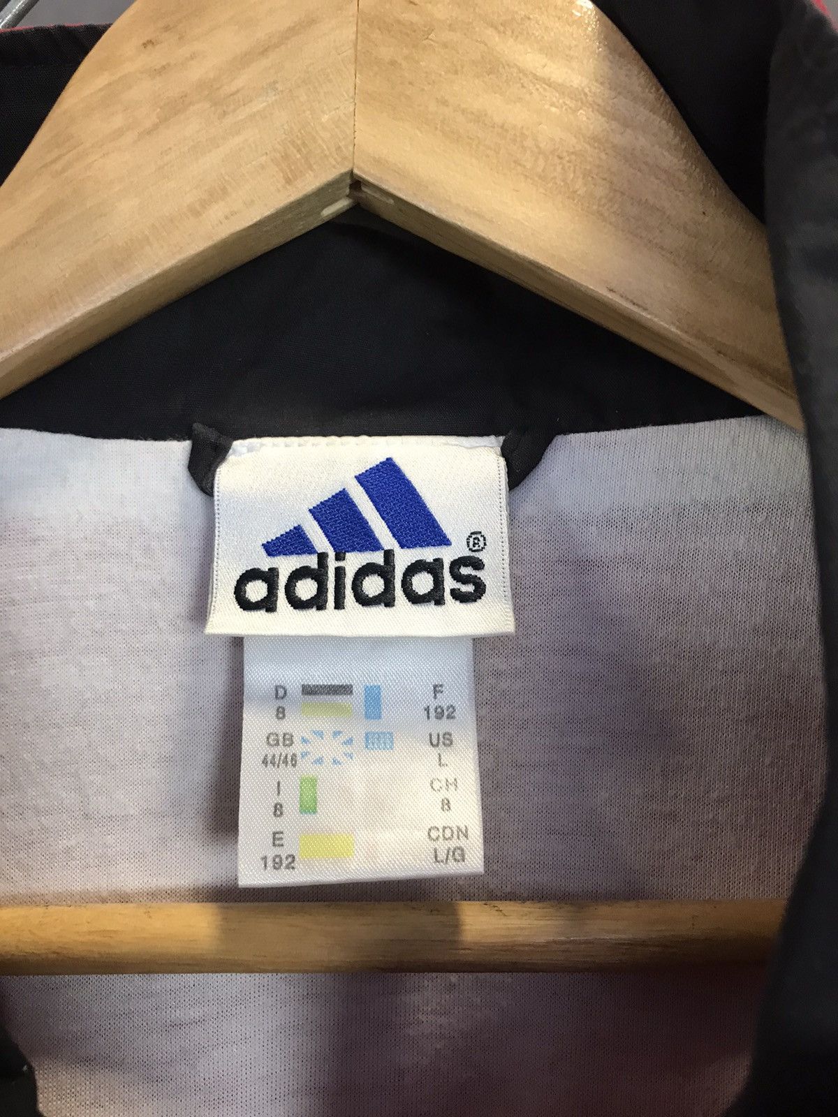 Adidas Adidas vintage sportwear zip sweatshirt Size US XL / EU 56 / 4 - 4 Thumbnail
