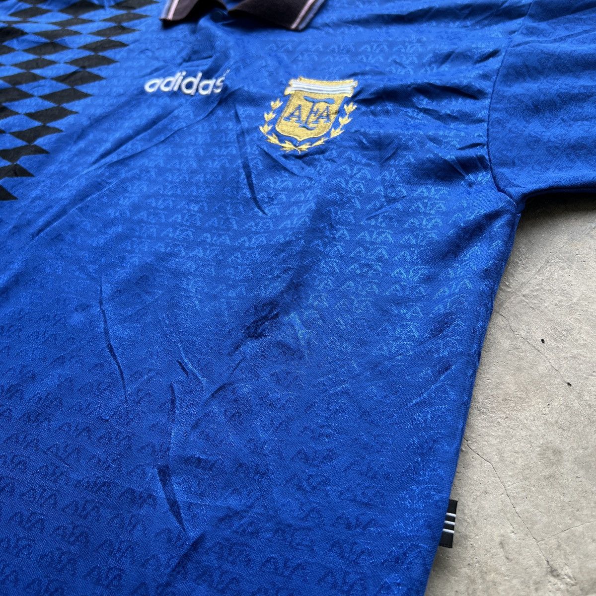 Adidas 🔥 1994 VINTAGE ARGENTINA ADIDAS AWAY JERSEY Size US L / EU 52-54 / 3 - 9 Thumbnail