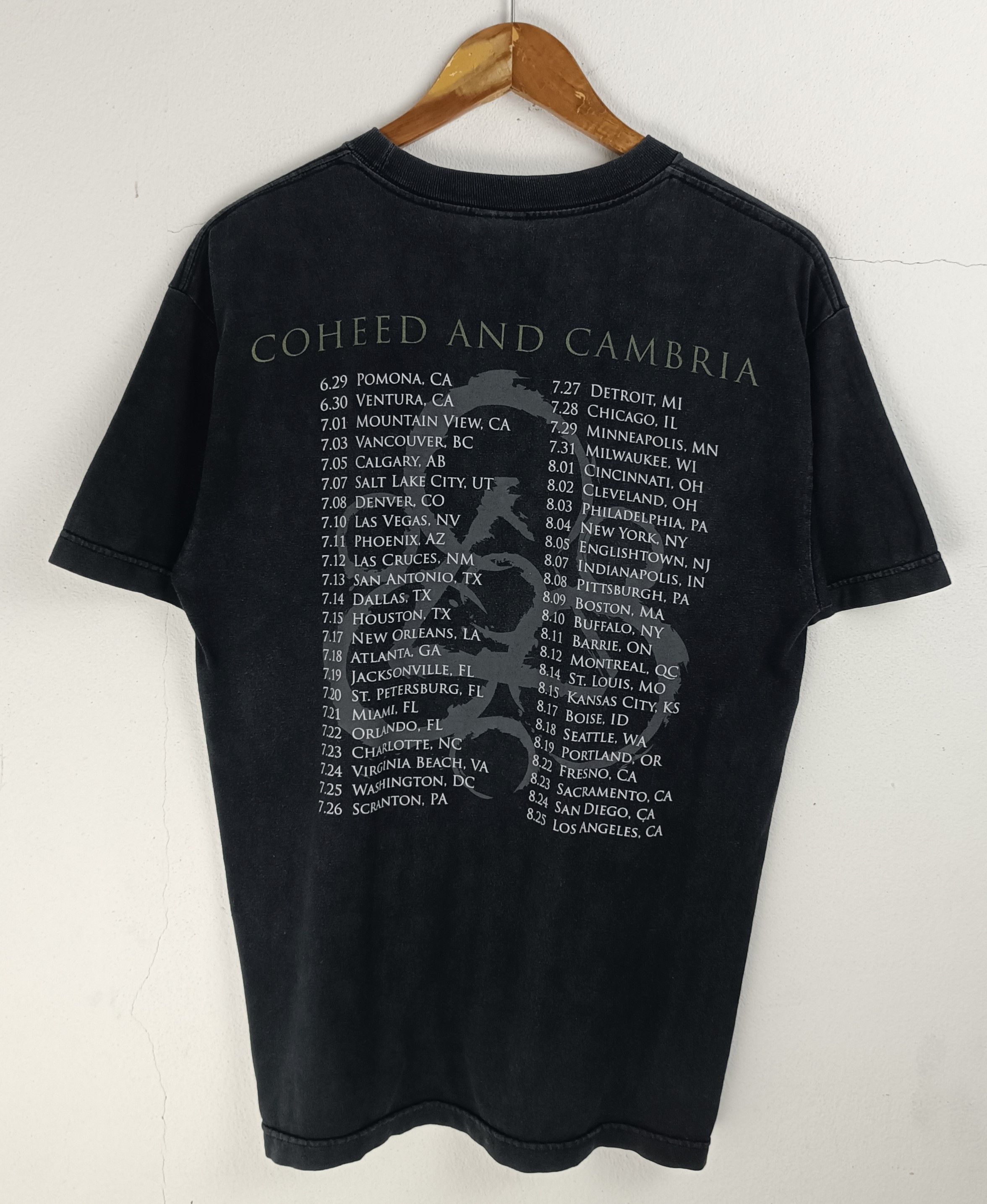 Band Tees VINTAGE 2000s COHEED & CAMBRIA Y2K TOUR TS volta used sunday Size US M / EU 48-50 / 2 - 4 Thumbnail