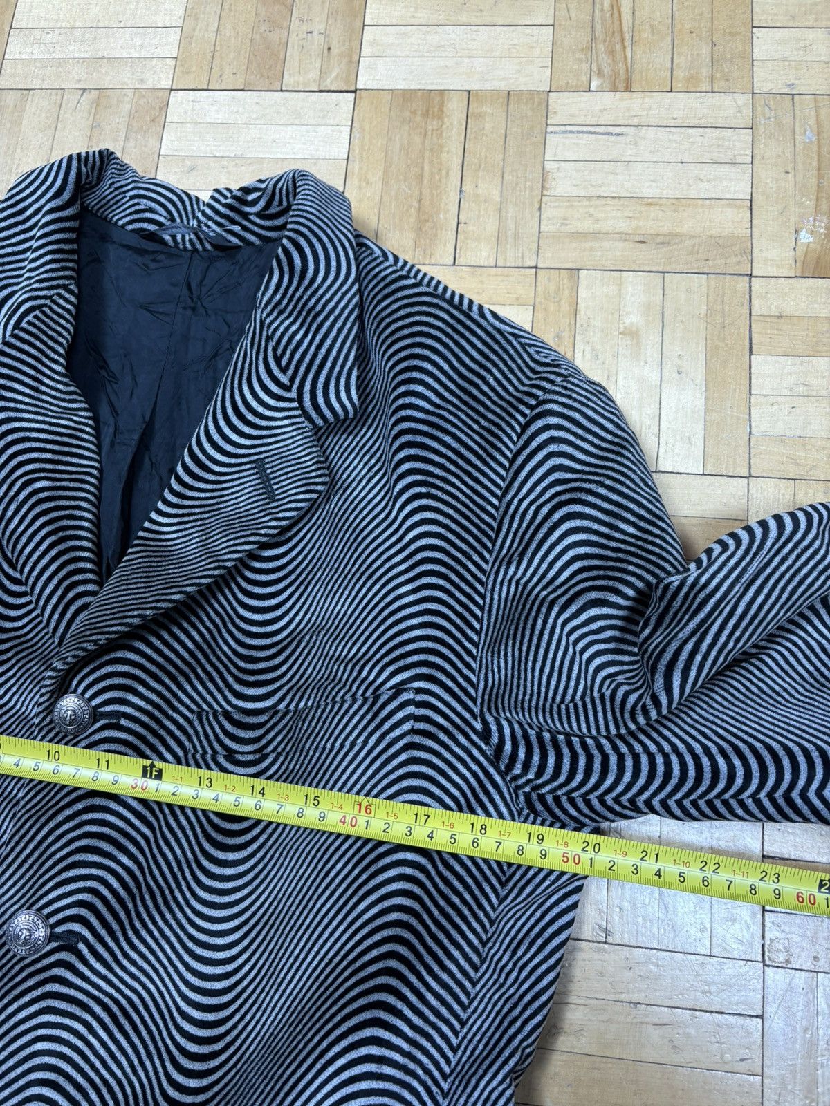 Versace vintage 90s Versus by Gianni Versace velour blazer jacket Size 38L - 11 Thumbnail