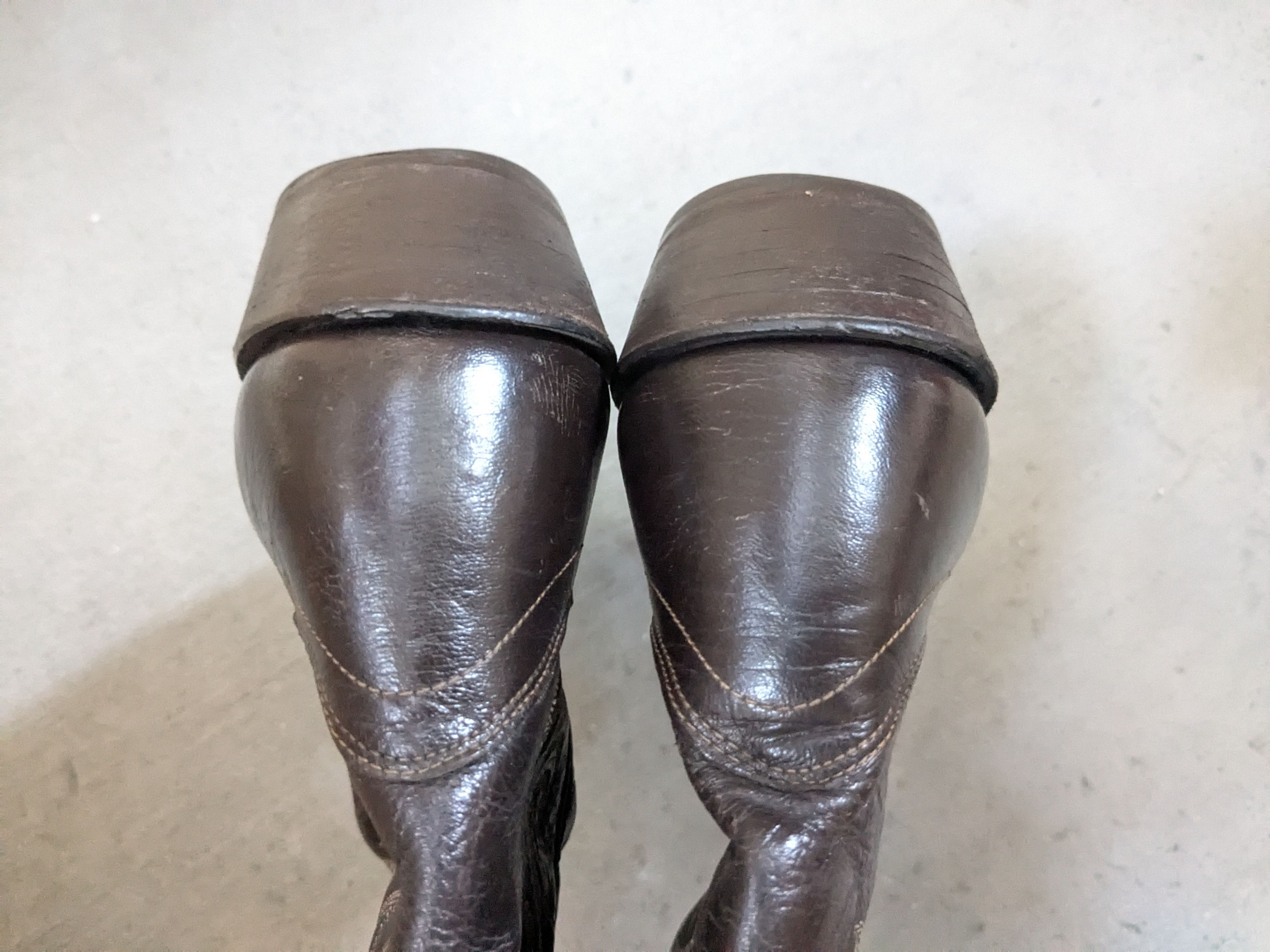 Genuine Leather Olathe Cowboy Boots 11 B Narrow Brown Leather USA Size US 11 / EU 44 - 8 Thumbnail