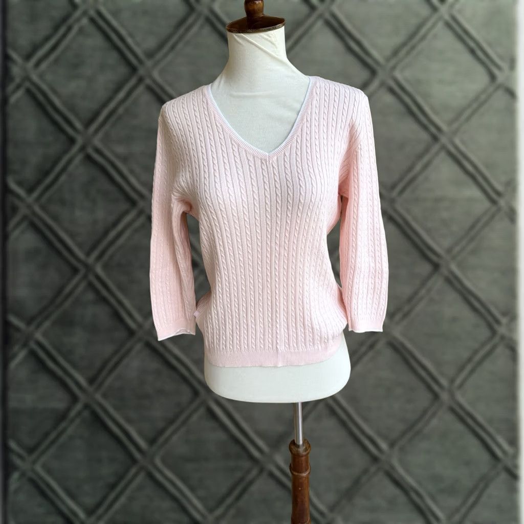 Ralph Lauren VINTAGE? Lauren Ralph Lauren Cable Knit Sweater Womens Small Pink Preppy EUC Size S / US 4 / IT 40 - 1 Thumbnail