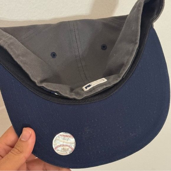 New Era NEW ERA YANKEES MLB FITTED HAT SZ 8 Size ONE SIZE - 5 Thumbnail