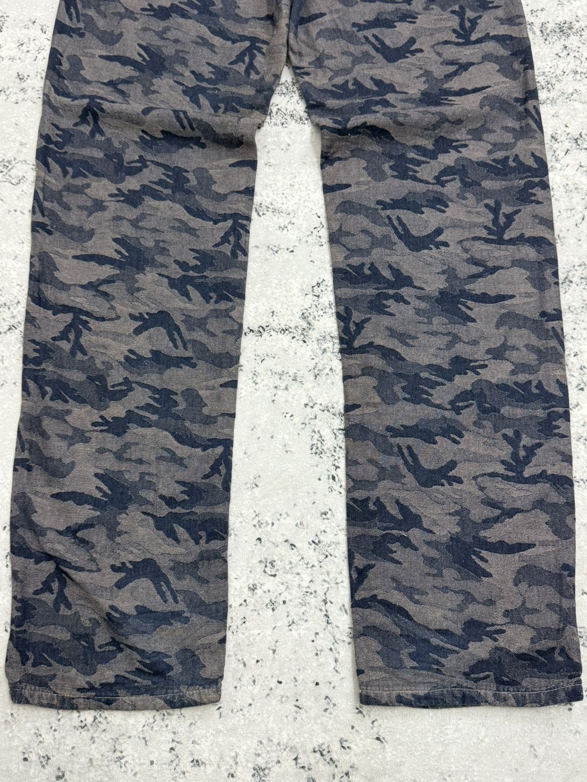 Vintage CHIPIE Jeans Grey Camo Denim Pants Straight Relaxed Fit Size US 29 - 12 Thumbnail