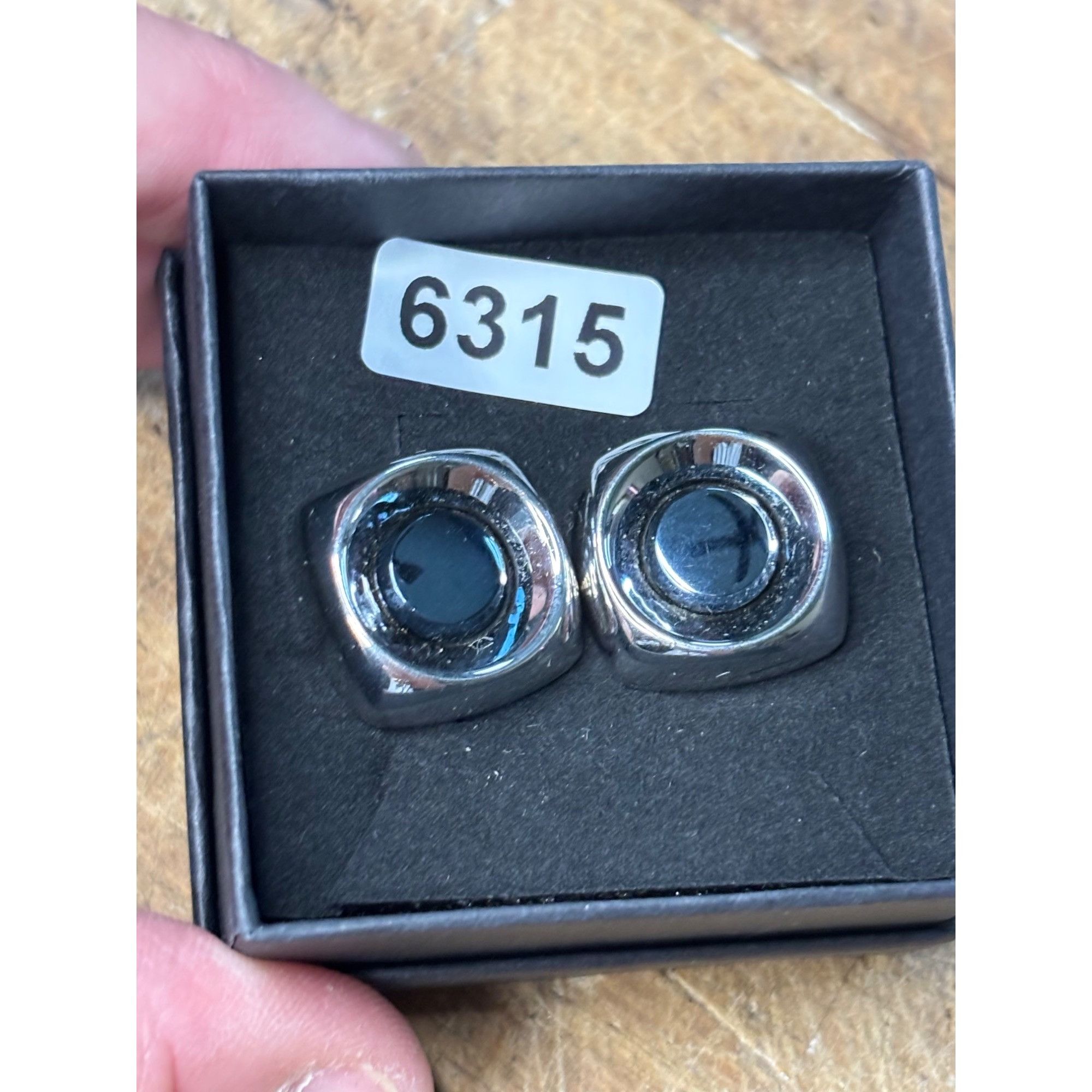Other Silver & Black Round Cufflinks With Polished Finish & Swivel Size ONE SIZE - 2 Thumbnail