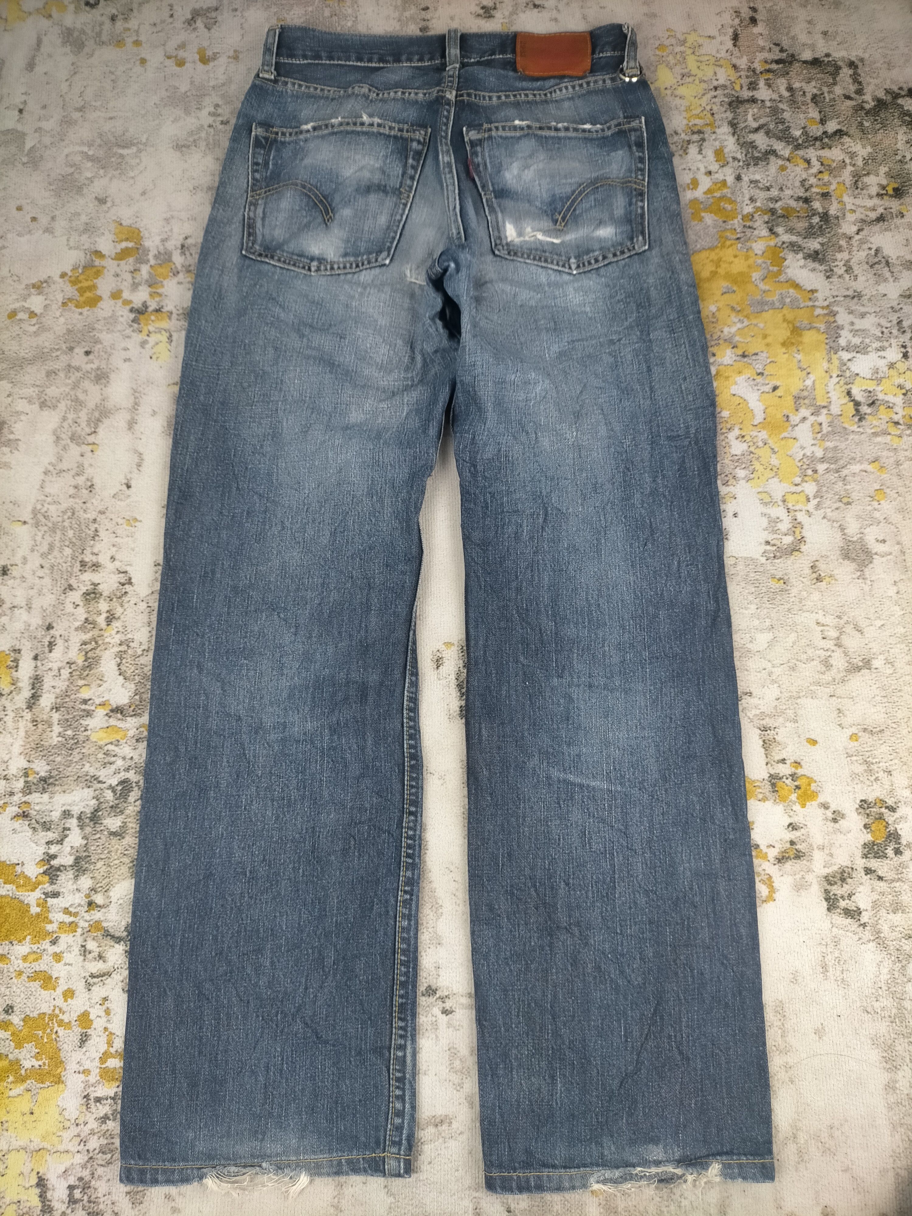 Levi's Vintage Clothing 🔥90s Levis 502 Kurt Cobain Distressed Trashed Jeans Size US 29 - 4 Thumbnail